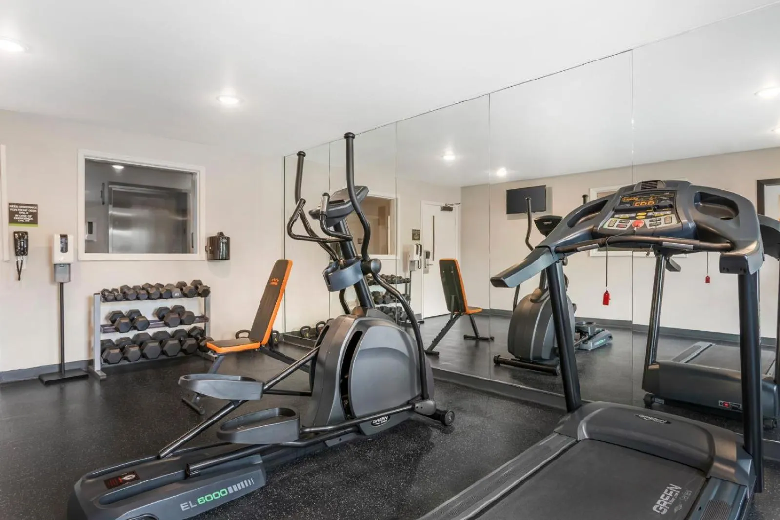 Fitness centre/facilities in MainStay Suites Little Rock West Near Medical Centers