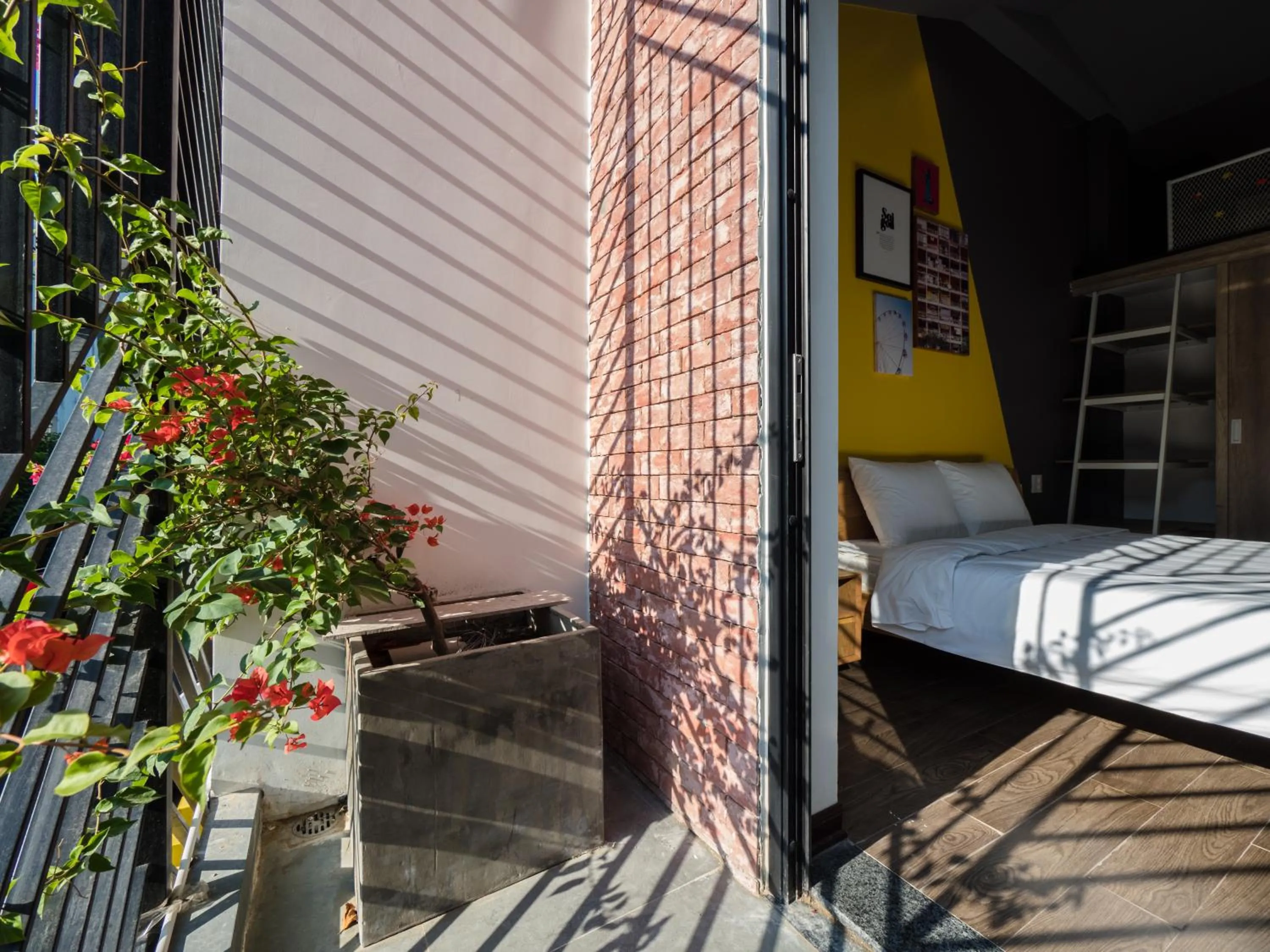 Balcony/Terrace, Bed in Wings House