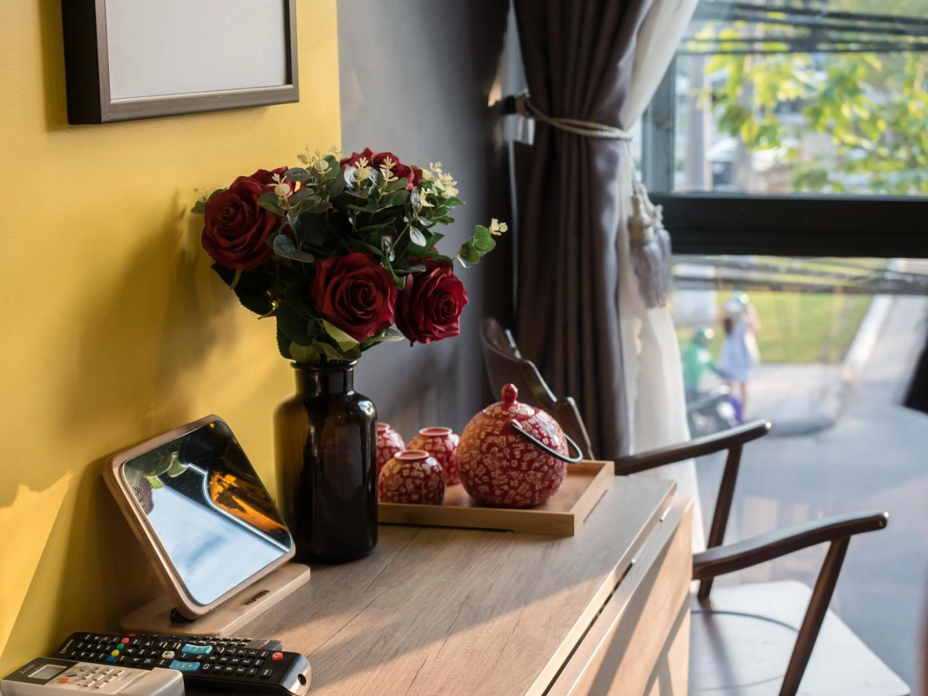 Decorative detail in Wings House