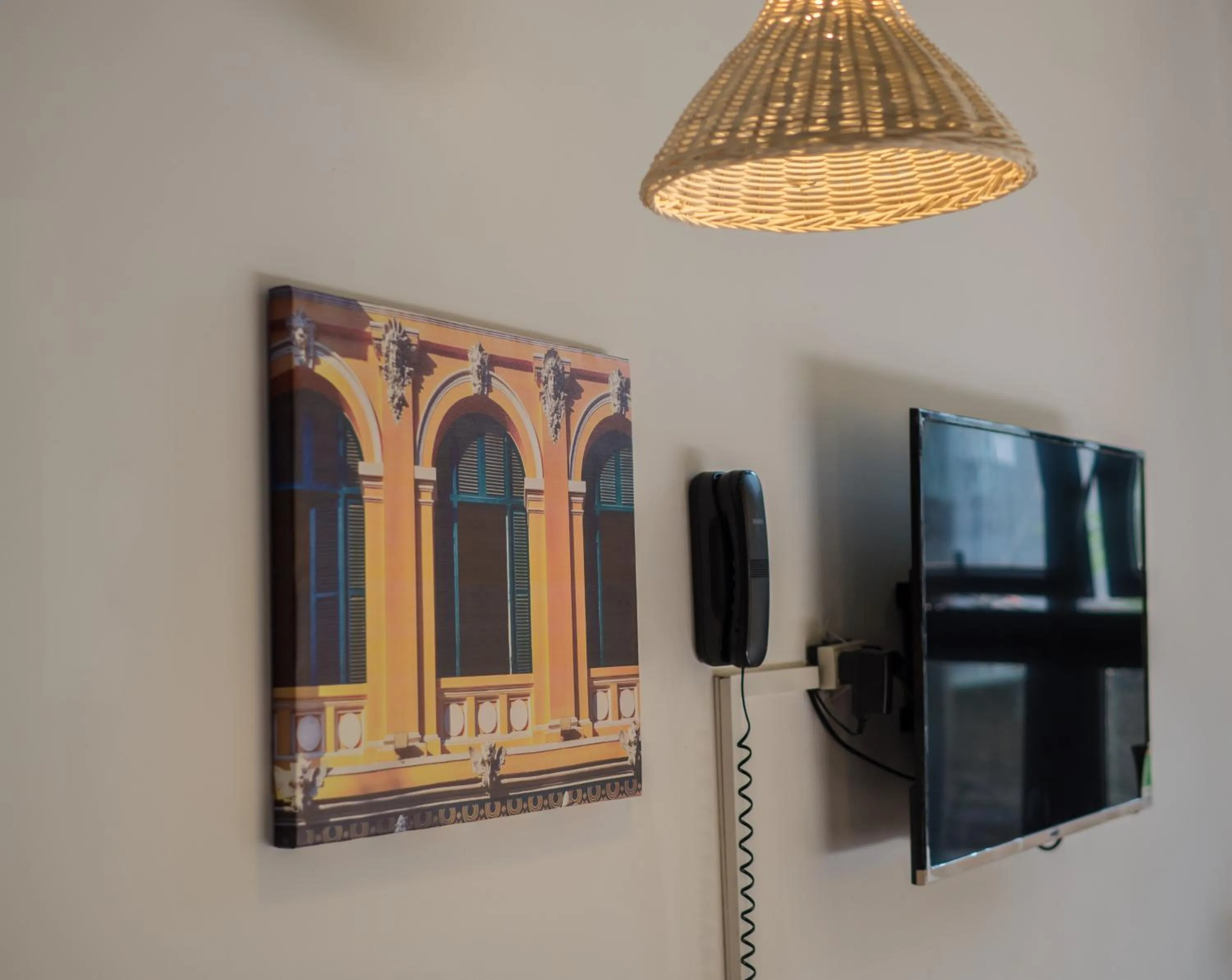 TV and multimedia in Wings House