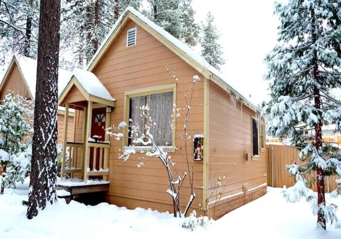 Sleepy Forest Cottages