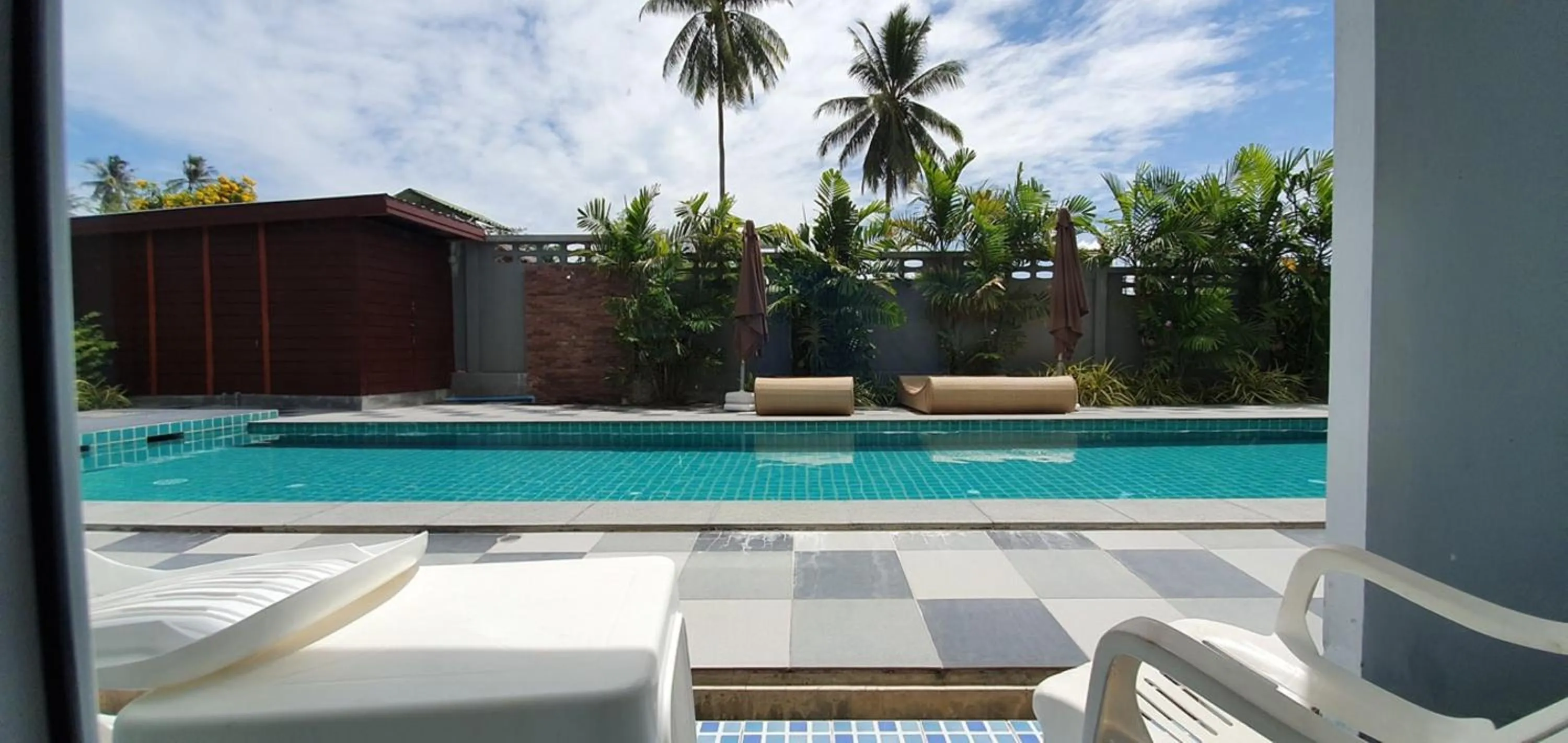 Swimming pool in Big Buddha Hillside Hotel