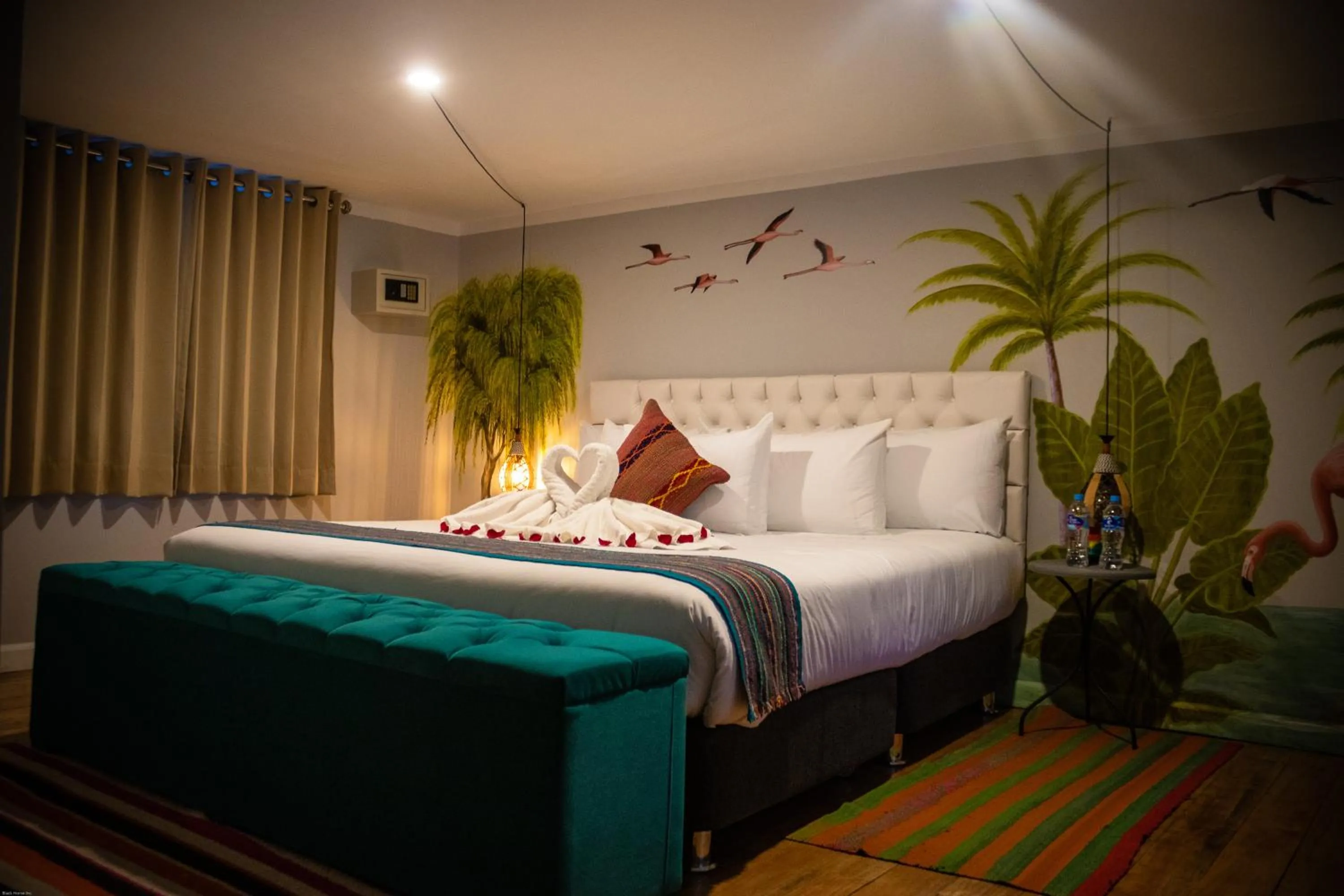 Bed in Home Garden Hotel