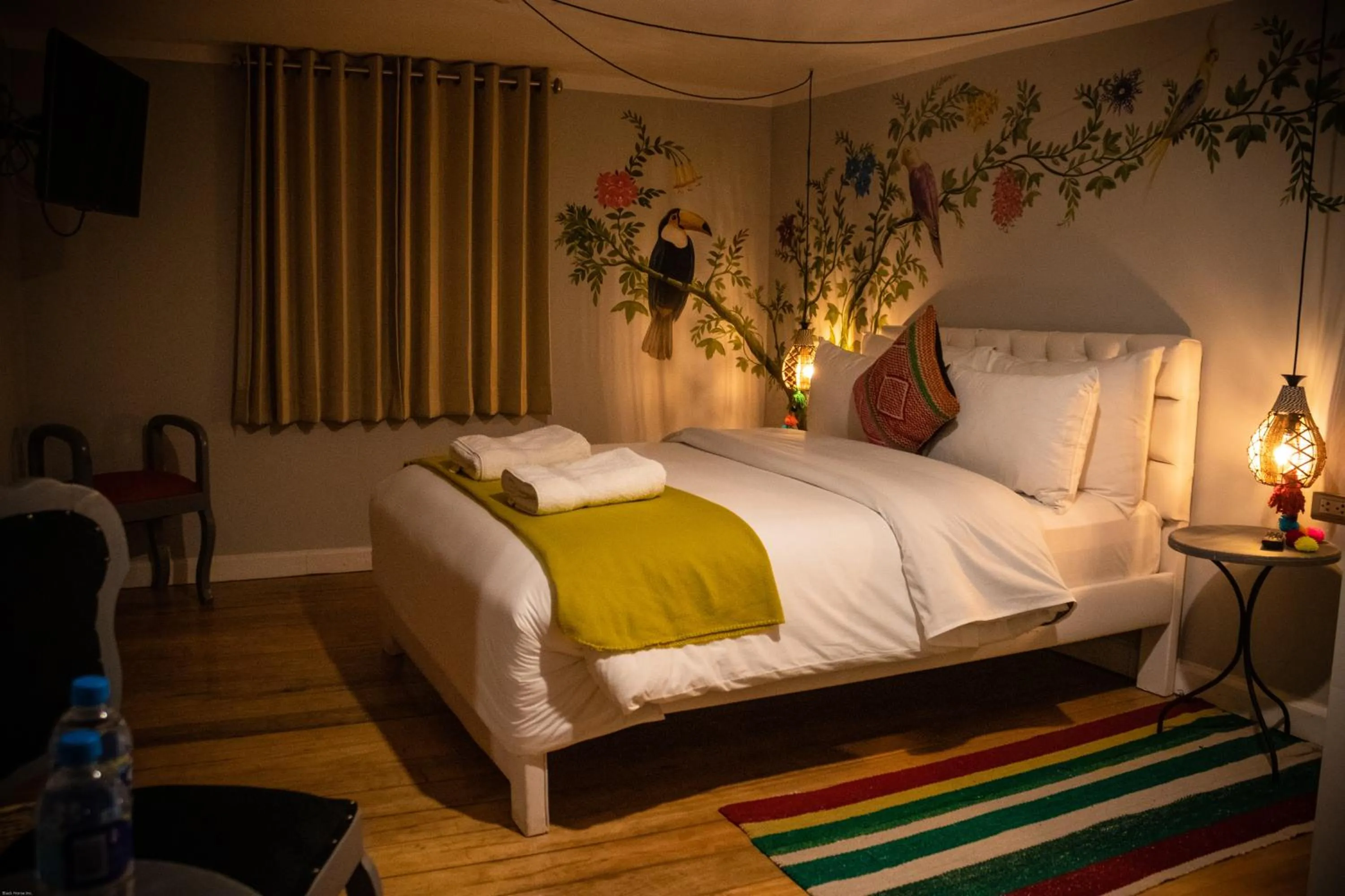 Photo of the whole room, Bed in Home Garden Hotel