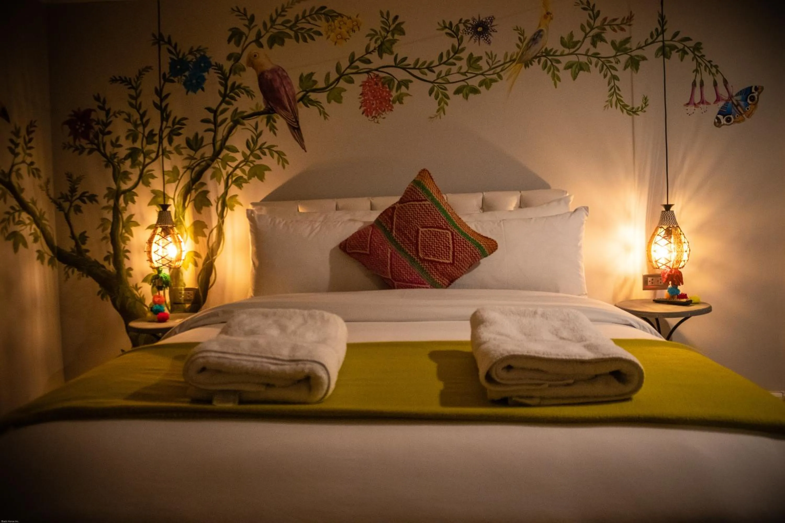 Bed in Home Garden Hotel