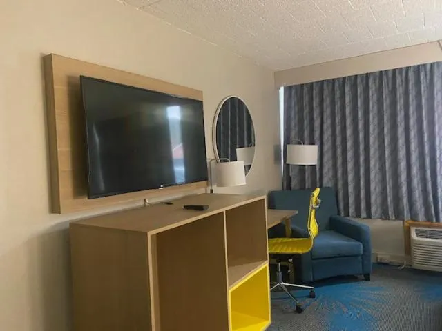 Days Inn by Wyndham Scranton PA