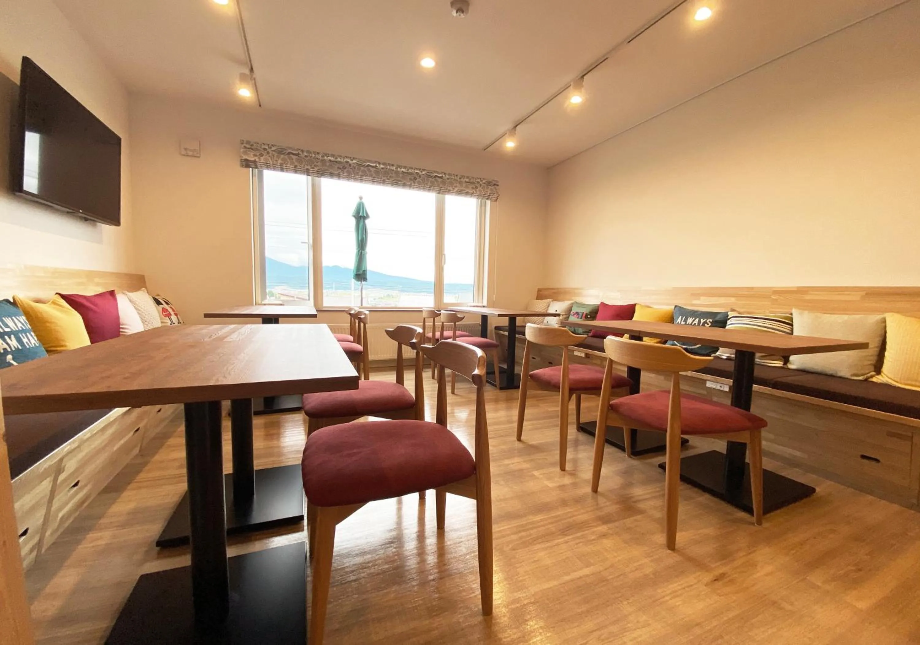 Restaurant/places to eat in Hotel Hanafuji Inn