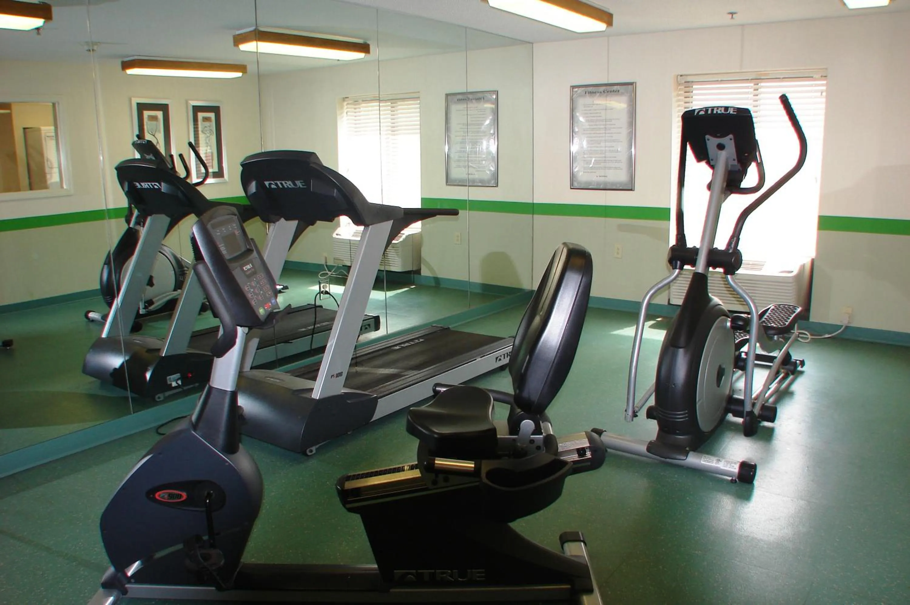 Fitness centre/facilities in Extended Stay America Suites - Pittsburgh - Airport