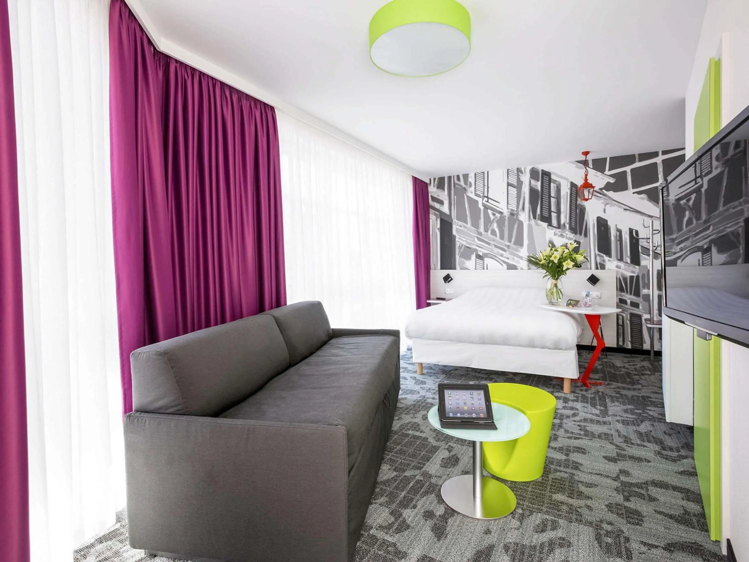 Bedroom in ibis Styles Strasbourg Centre Petite France