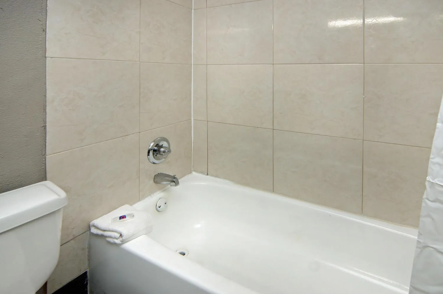 Bathroom in Motel 6-Fort Worth, TX - Downtown East