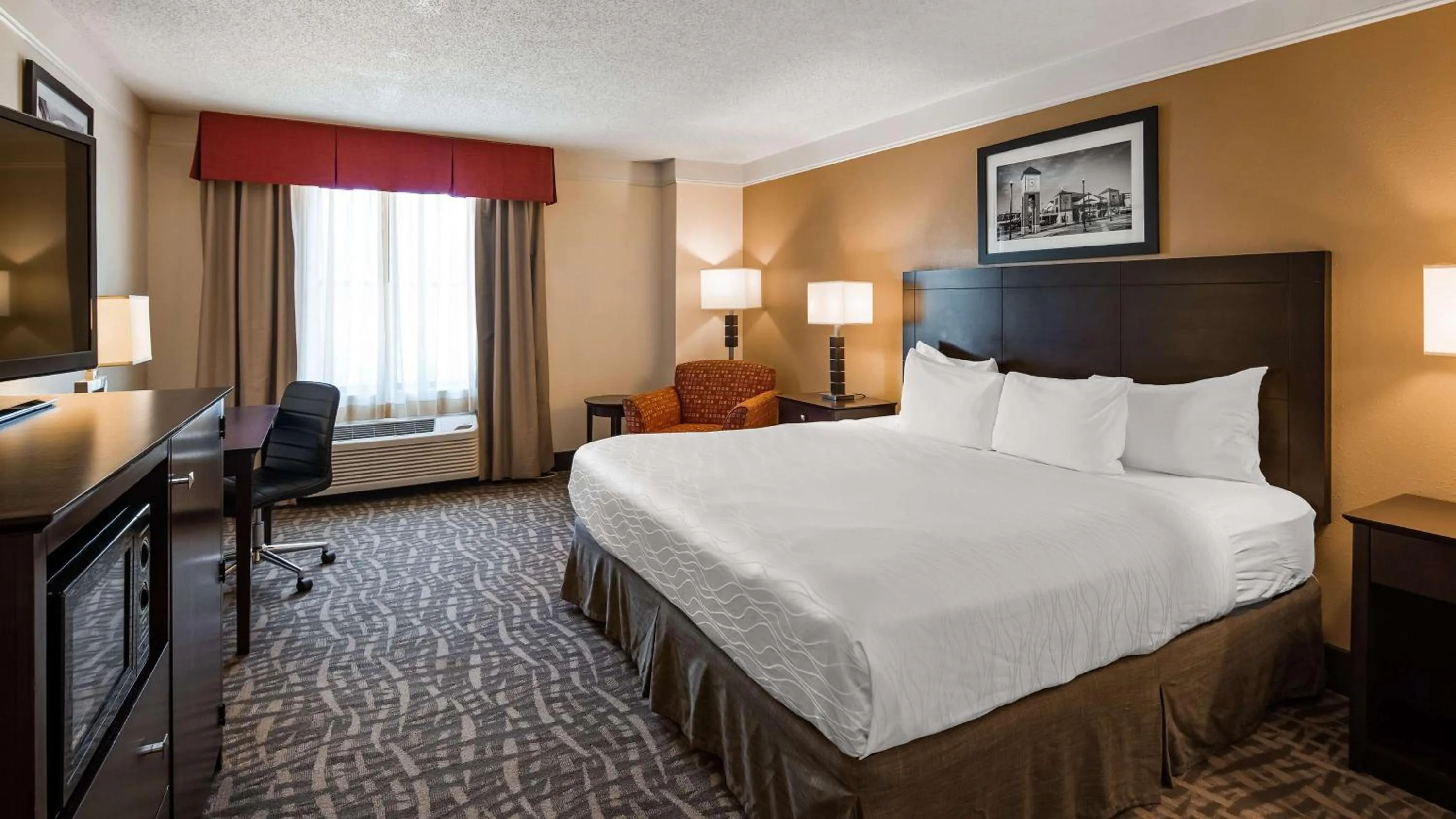 Bedroom, Bed in Best Western Plus Peoria