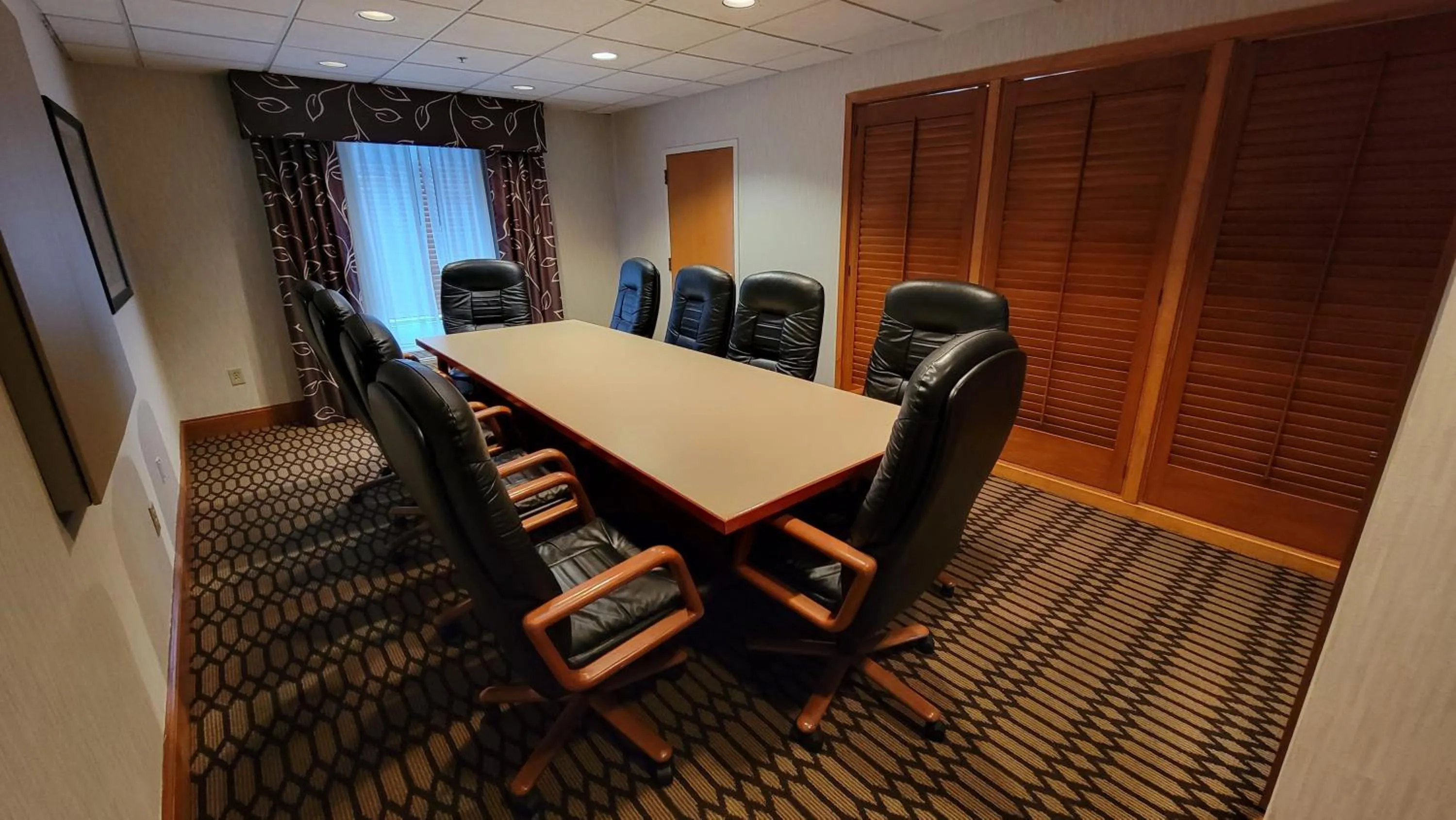 Meeting/conference room in Wingate by Wyndham, Fayetteville NC