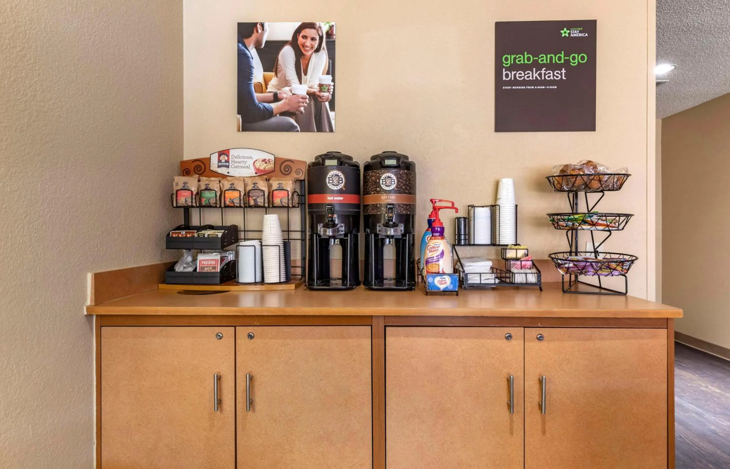 Breakfast in Extended Stay America Suites - San Antonio - Colonnade - Medical