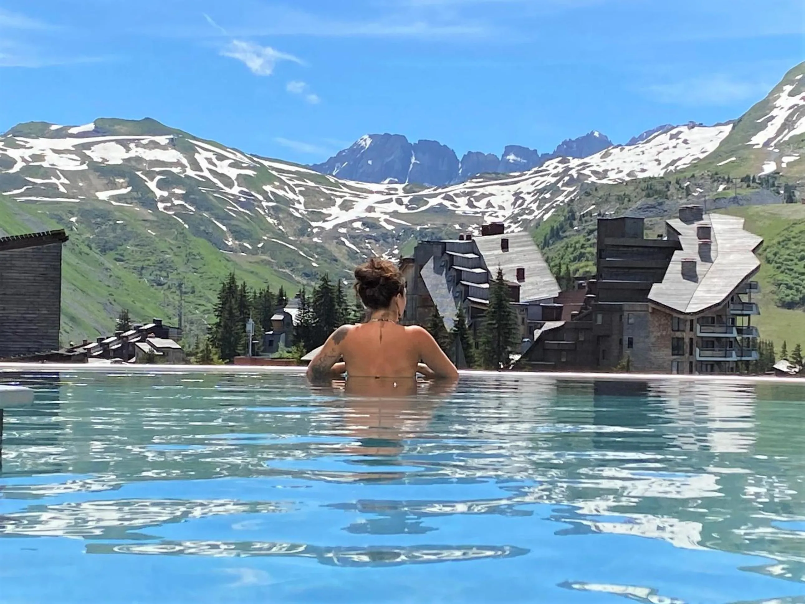 Mountain view in Hôtel MiL8