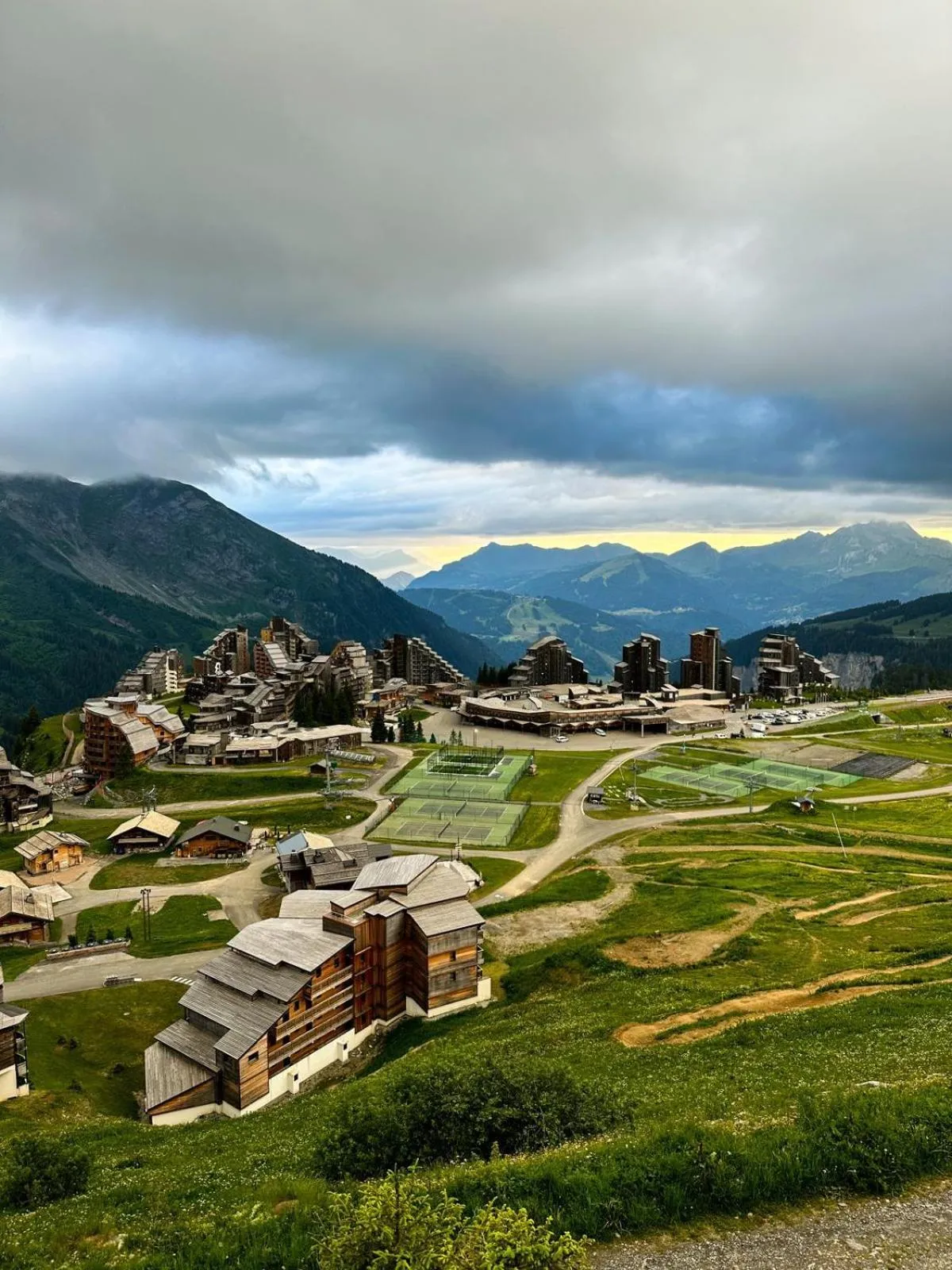 Property building in Hôtel MiL8