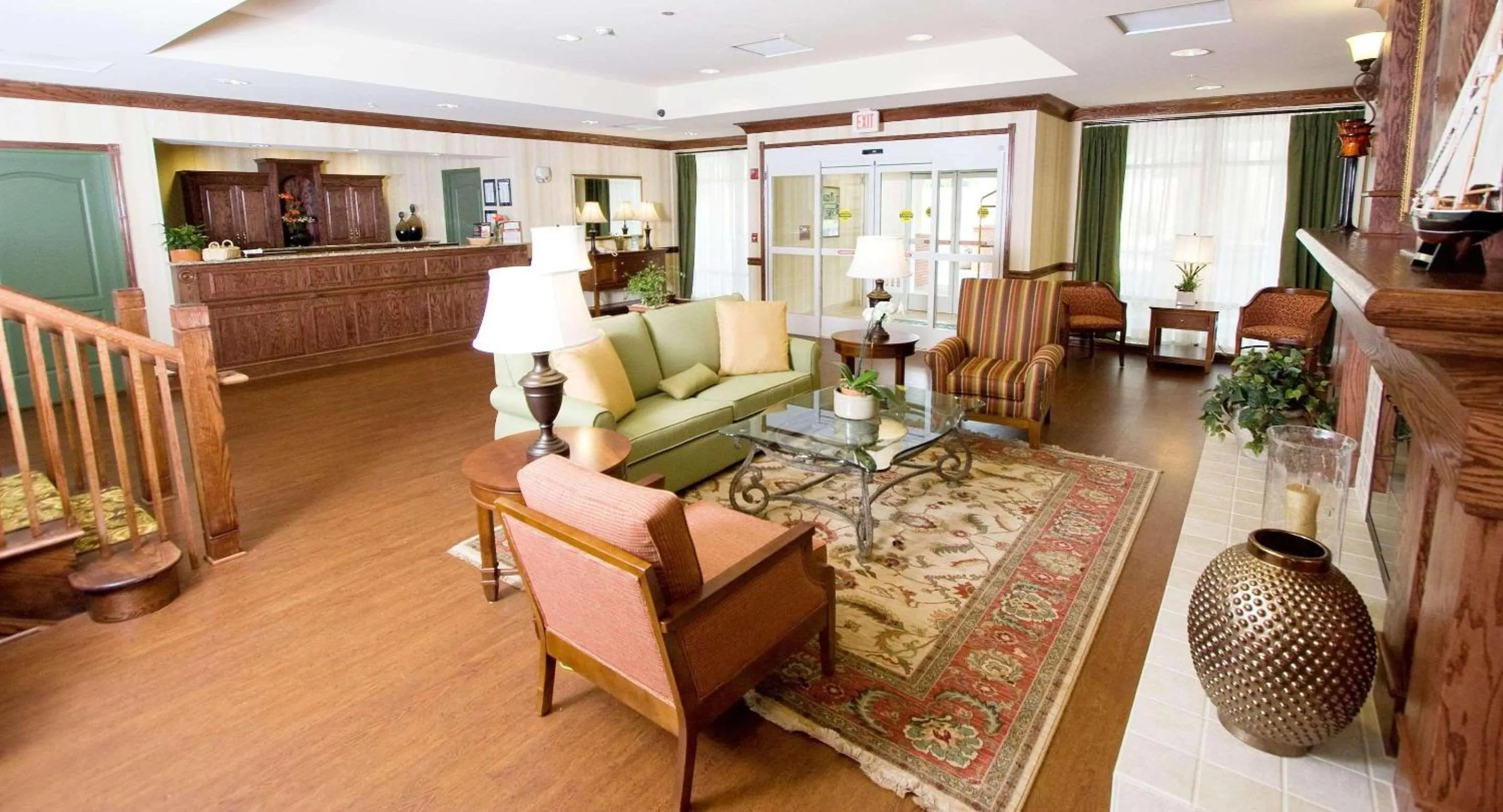 Lobby or reception in Country Inn & Suites by Radisson, Fredericksburg, VA