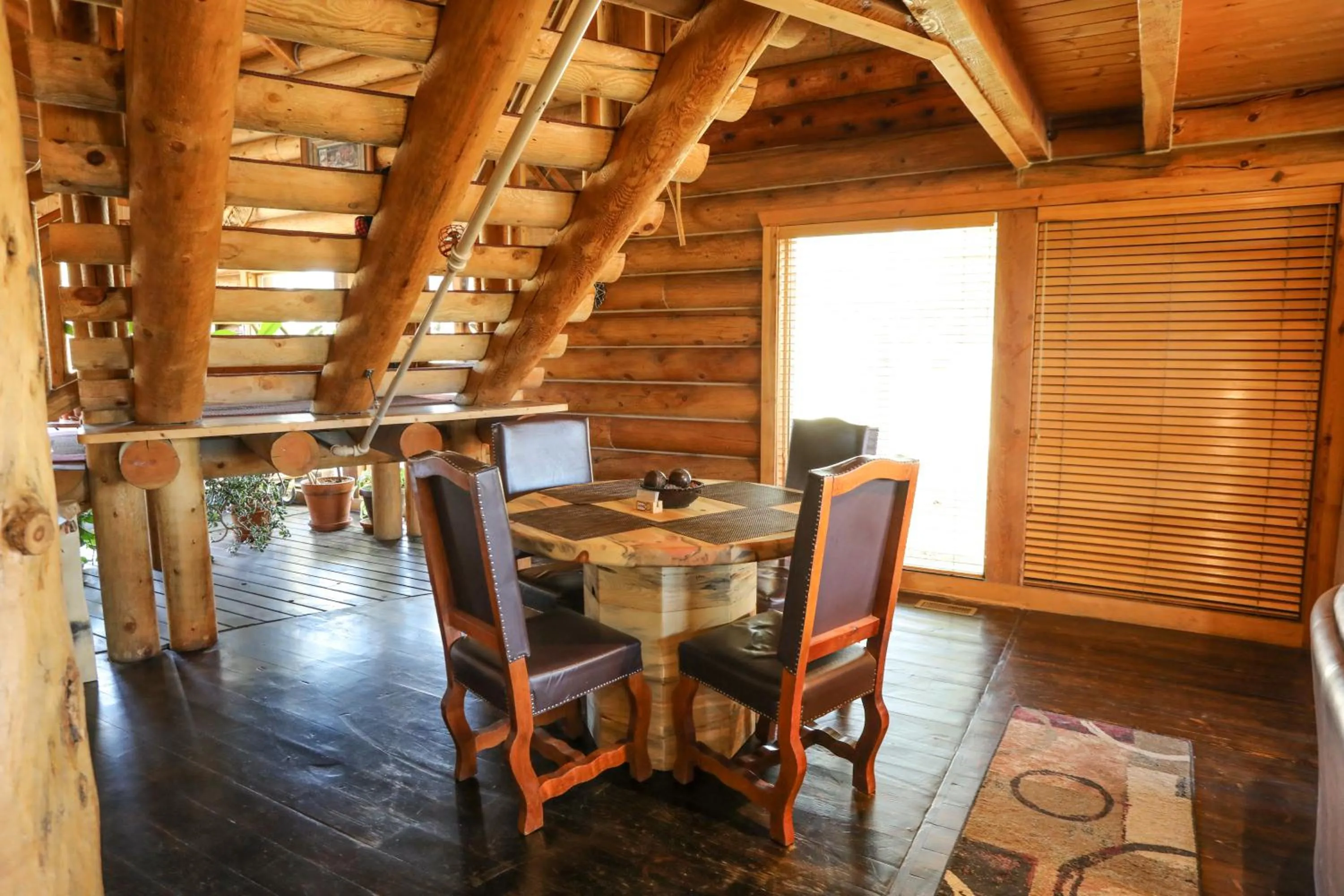 The Boulder Creek Lodge