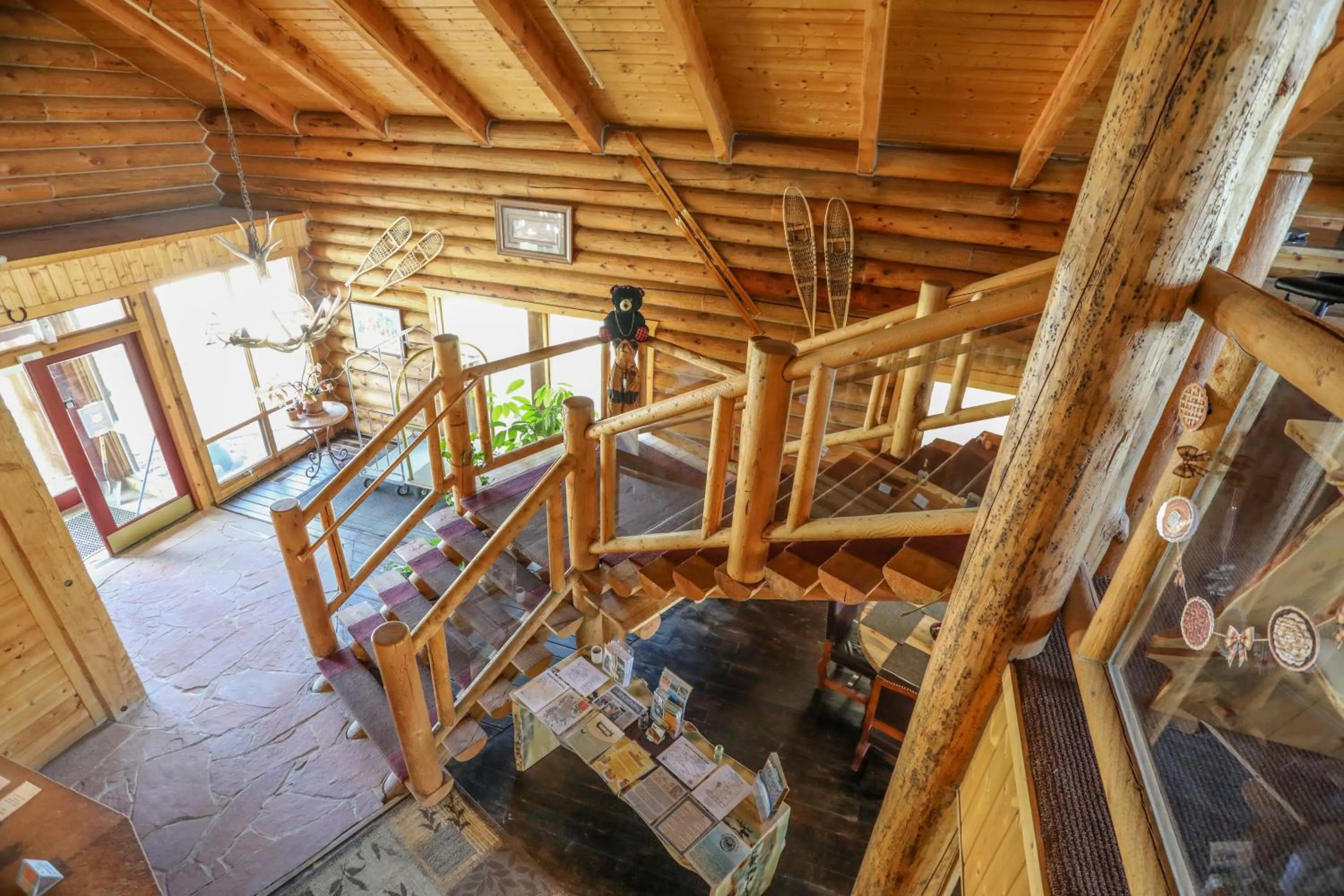 The Boulder Creek Lodge