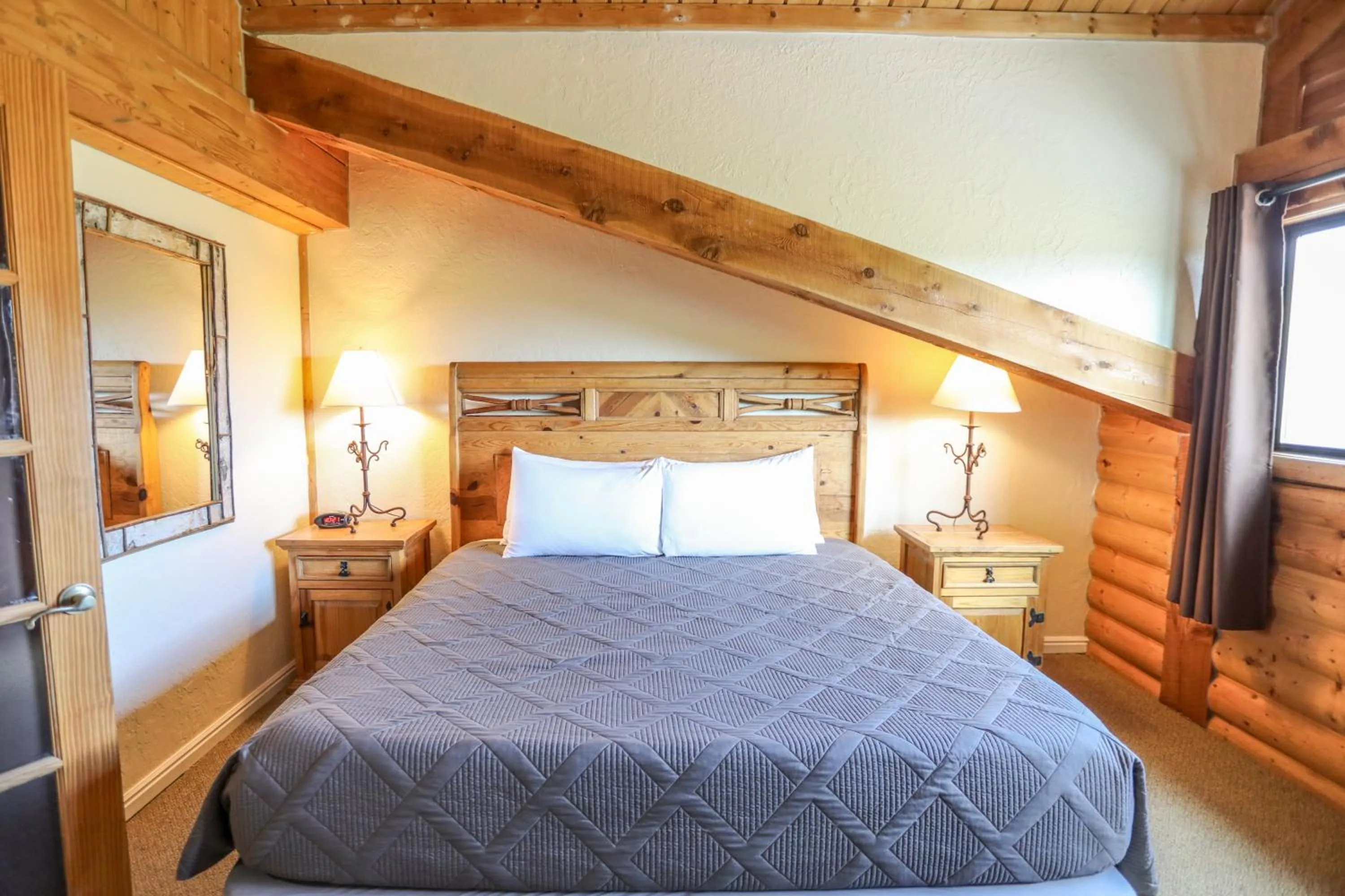 Bed in The Boulder Creek Lodge