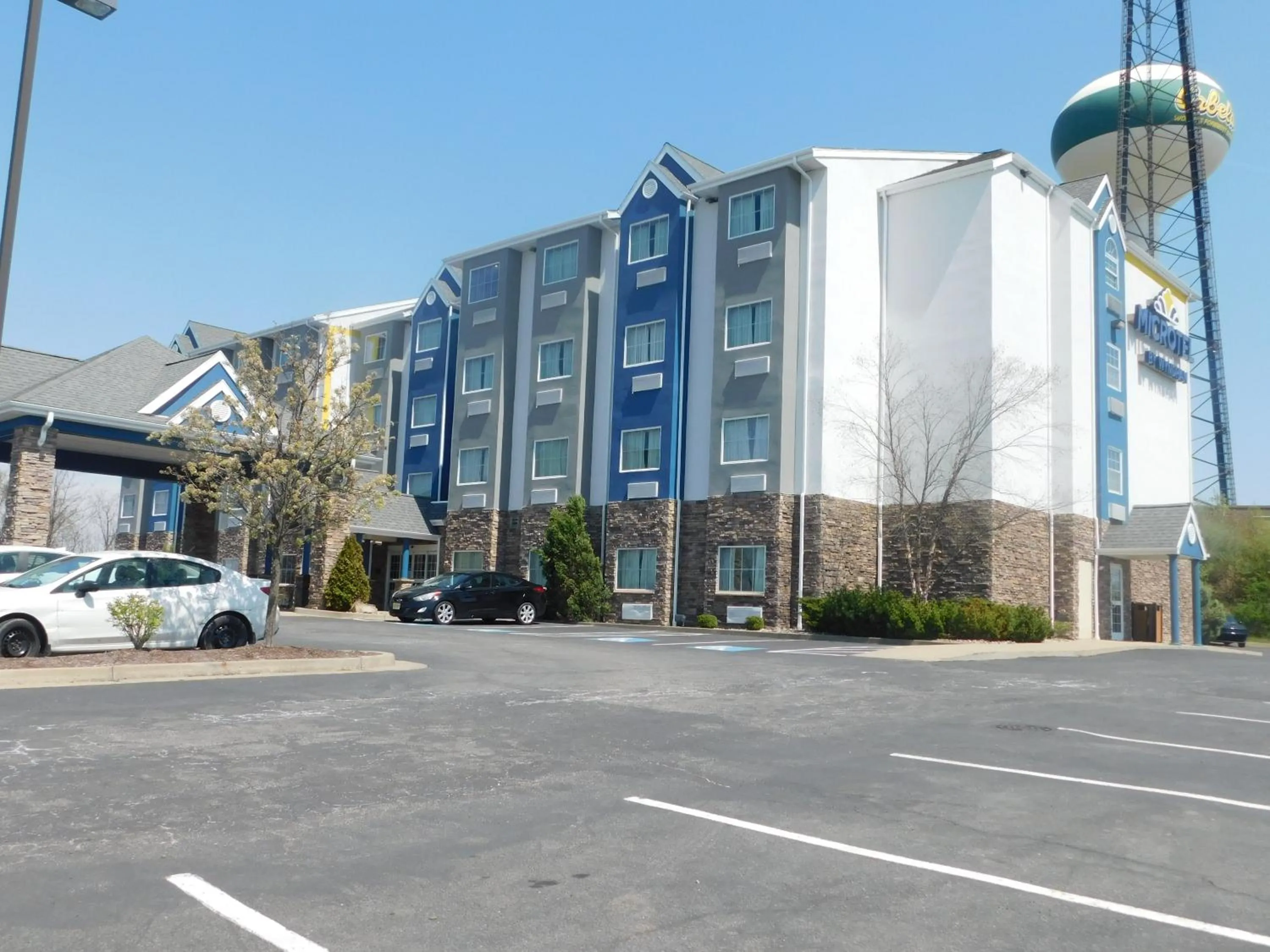 Parking in Microtel Inn & Suites by Wyndham Wheeling at The Highlands