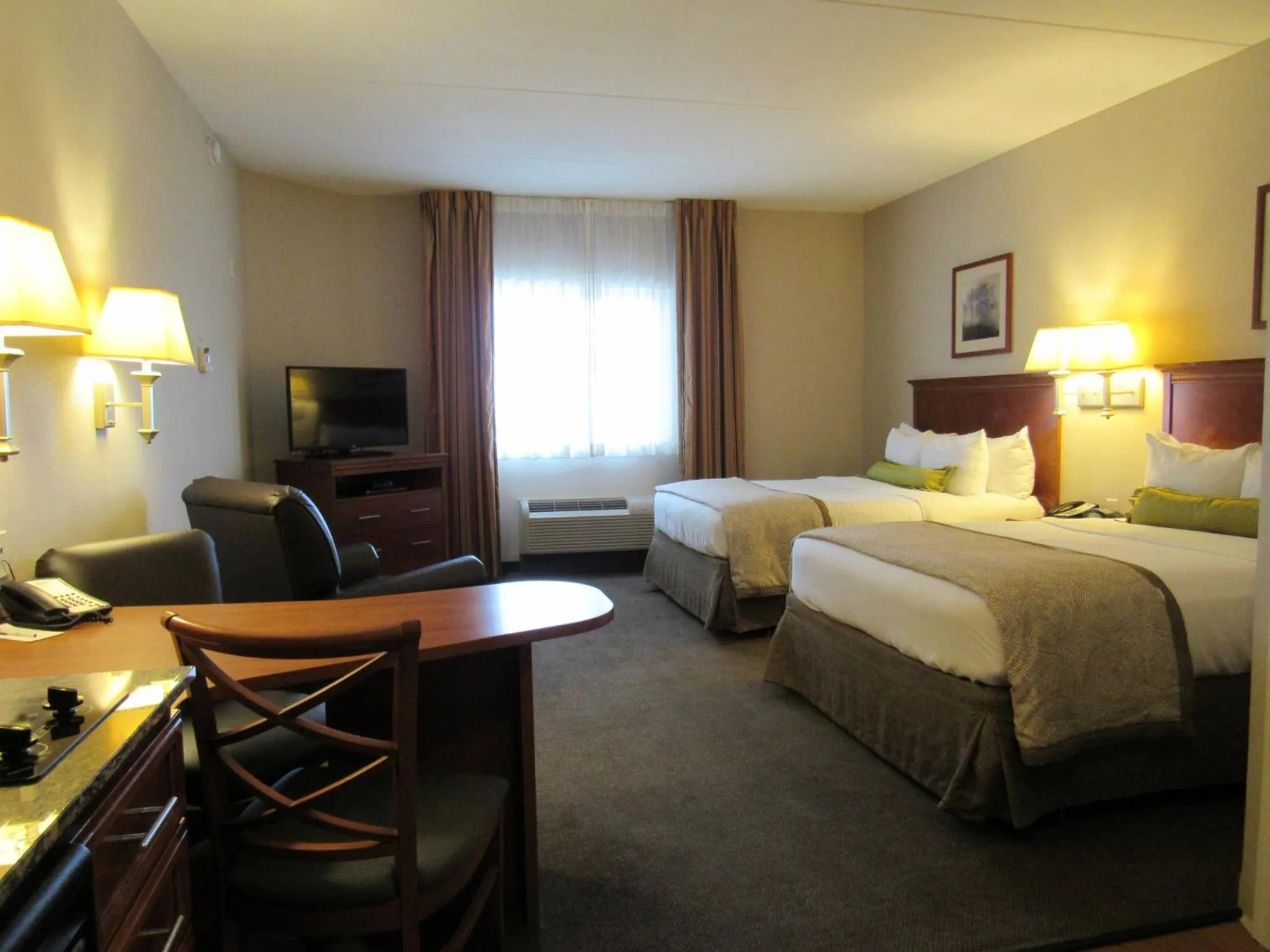 Photo of the whole room, Bed in Candlewood Suites Murfreesboro by IHG