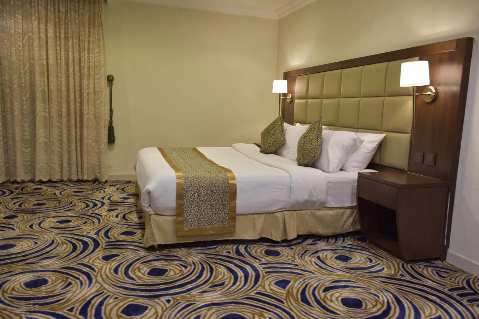 Bed in Al Jury Serviced Apartments