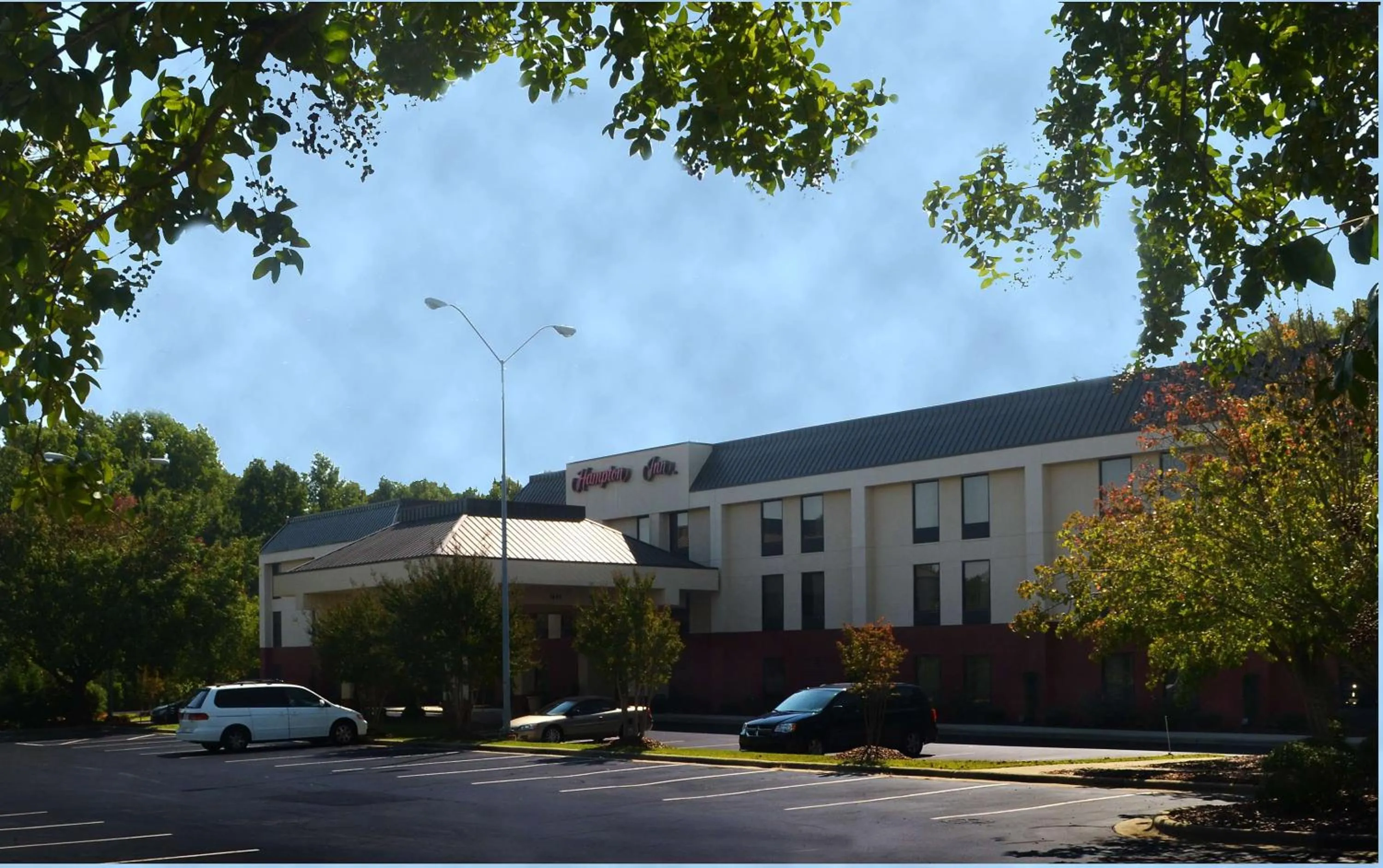 Property building in Hampton Inn Sanford