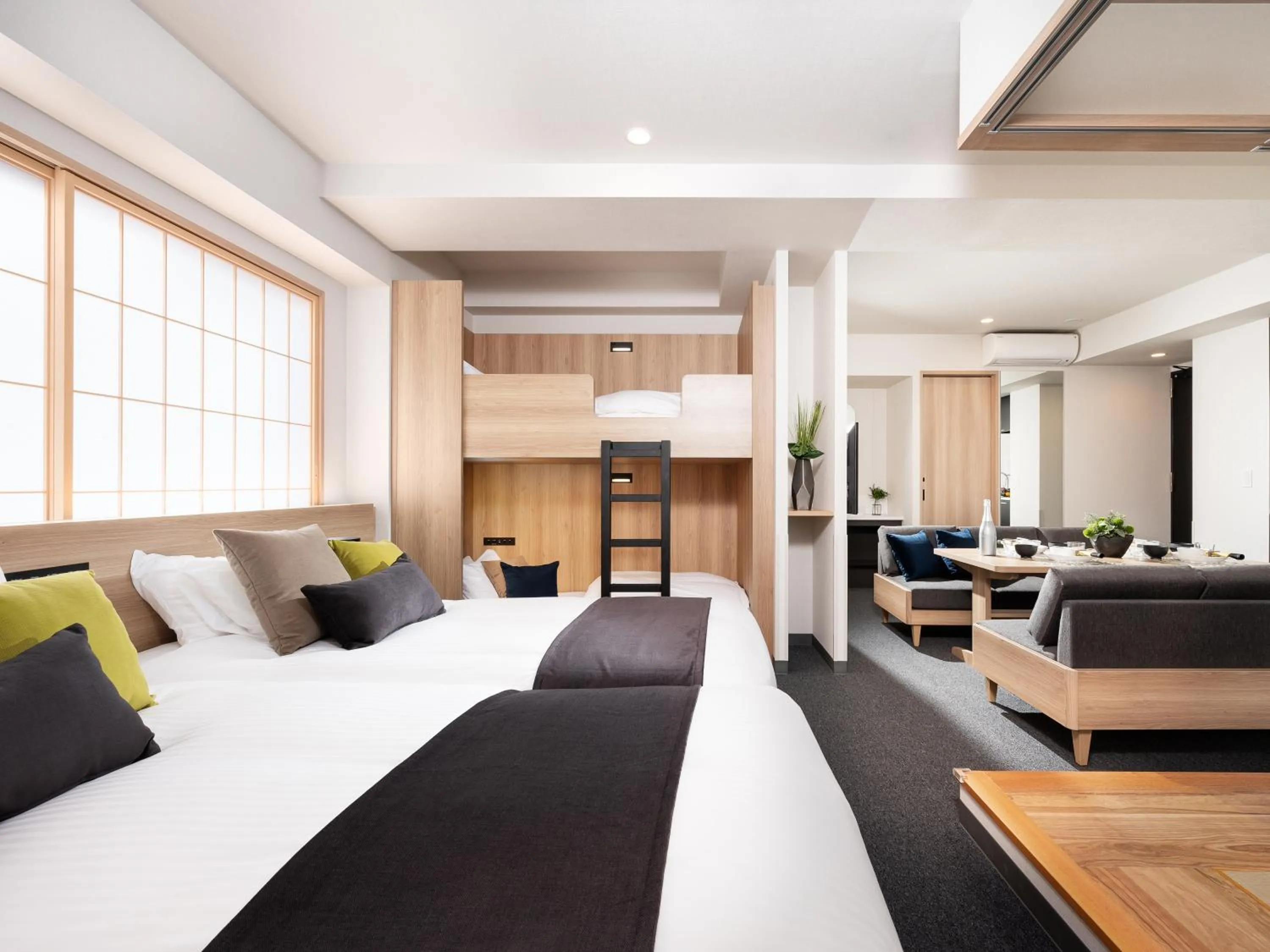 Photo of the whole room, Bed in MIMARU Tokyo Ueno Okachimachi