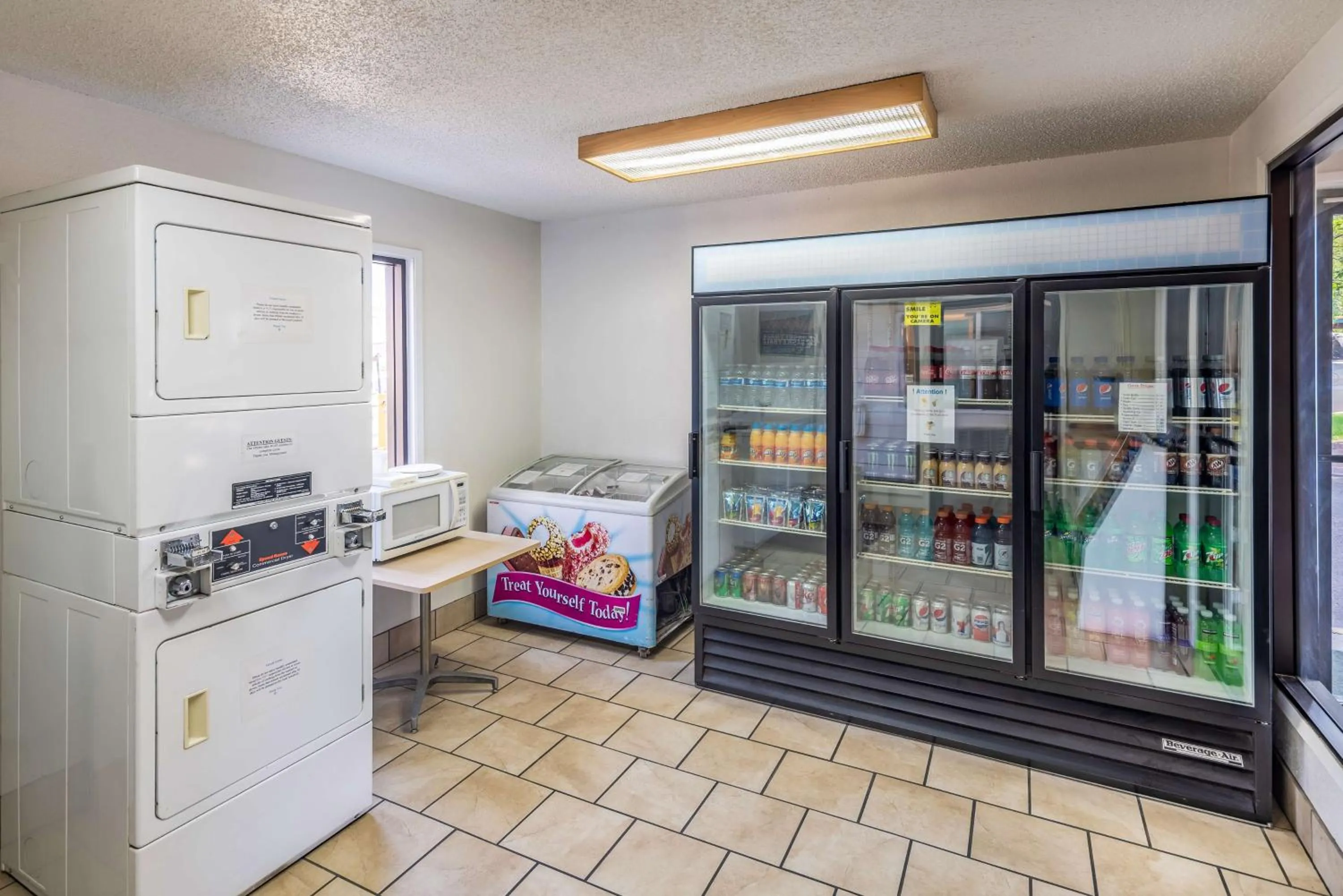 Restaurant/places to eat in Motel 6 Clarkston WA