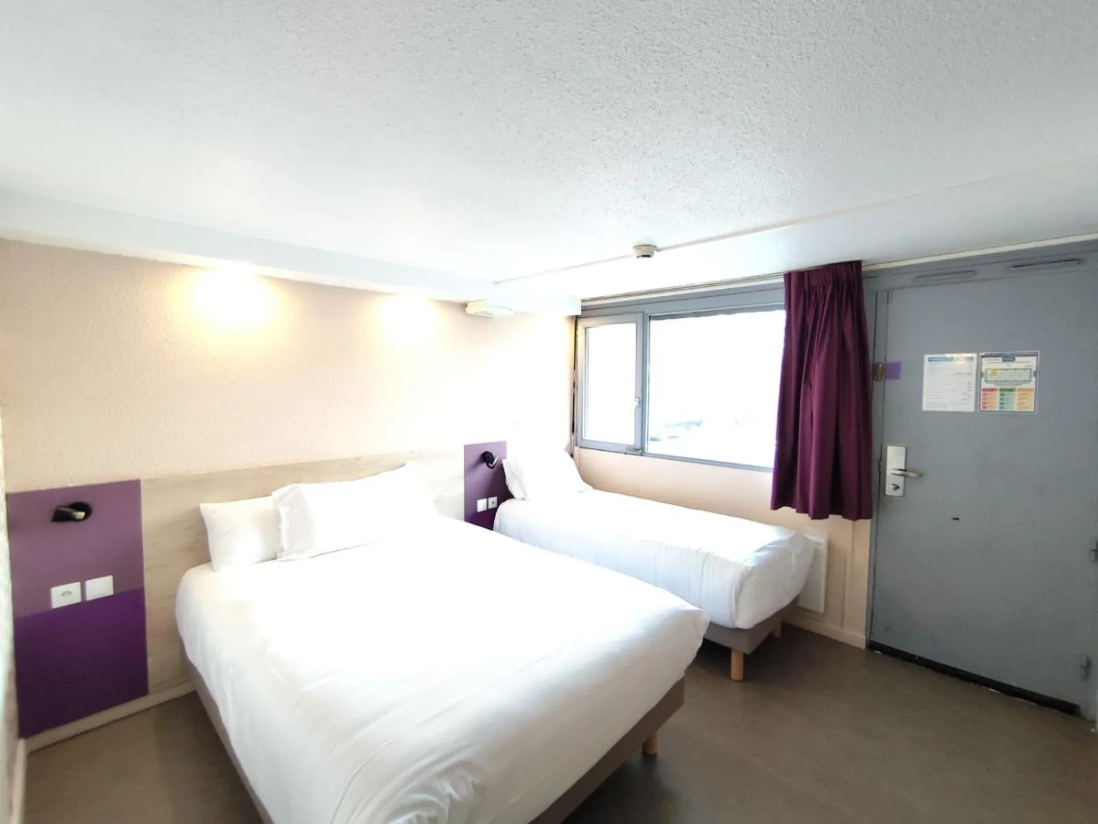 Photo of the whole room, Bed in Kyriad Meaux Sud Nanteuil Les Meaux