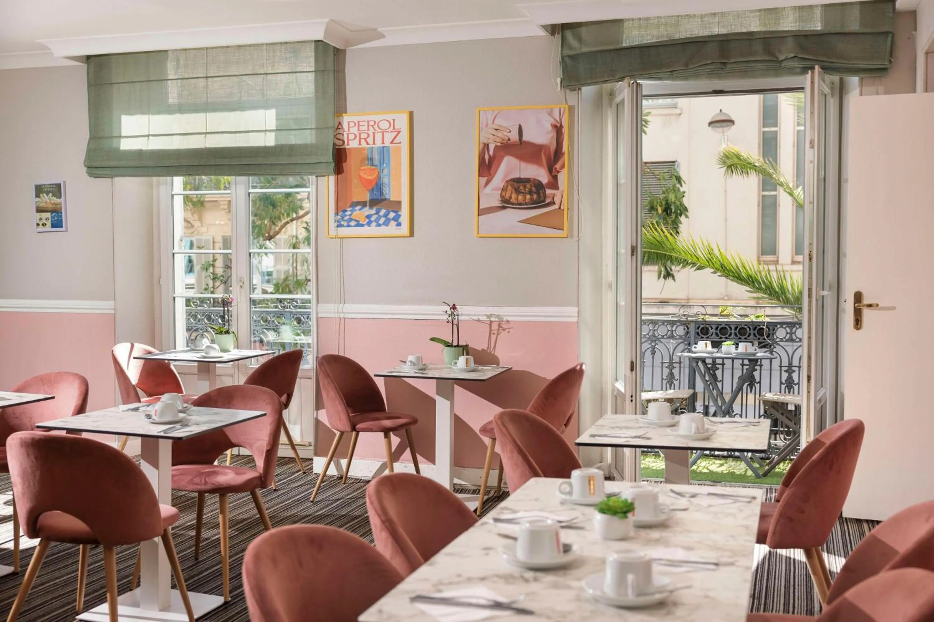 Breakfast in Best Western Hotel Lakmi Nice