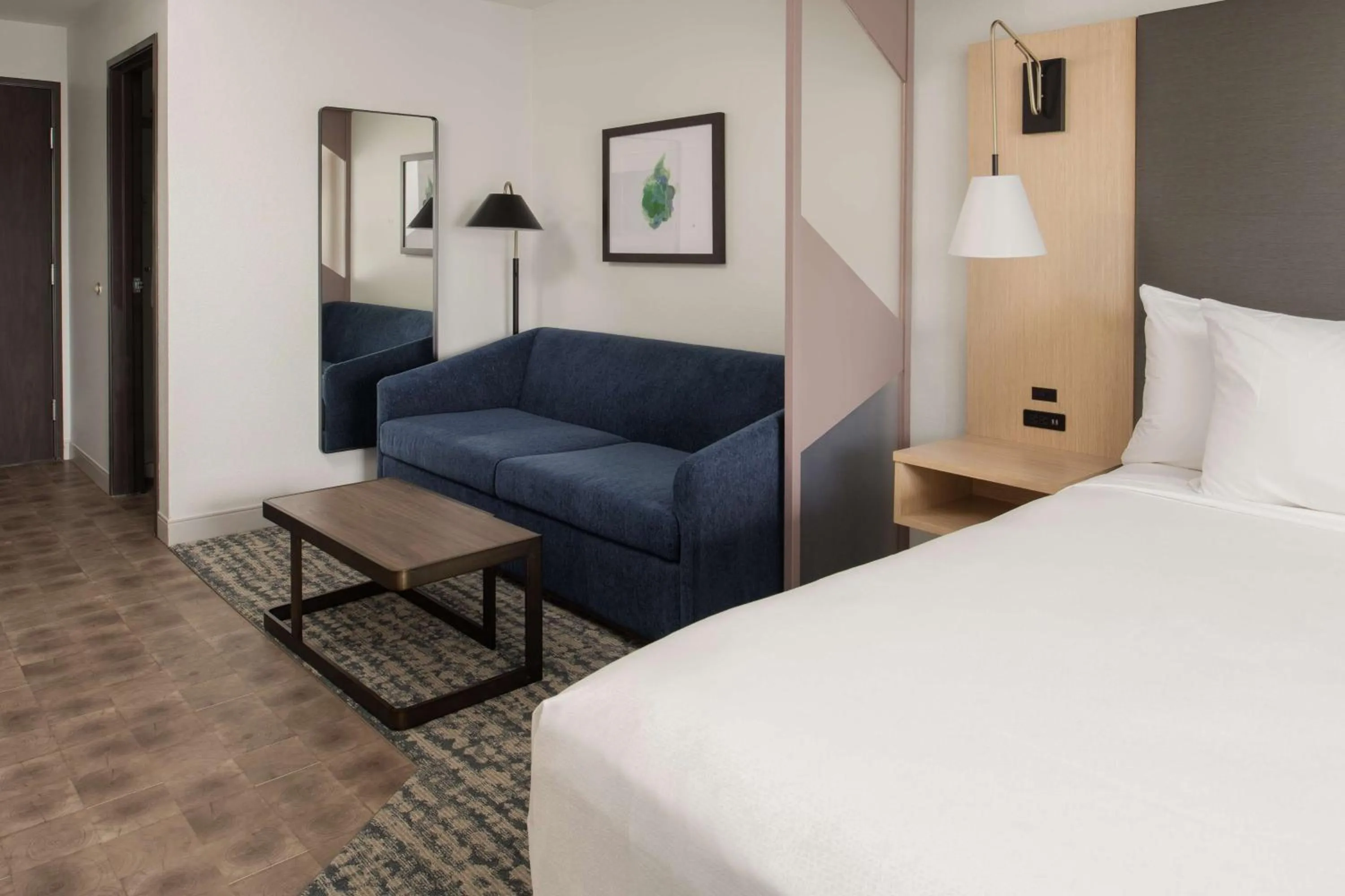 Photo of the whole room, Bed in Best Western Premier Keizer Salem Hotel