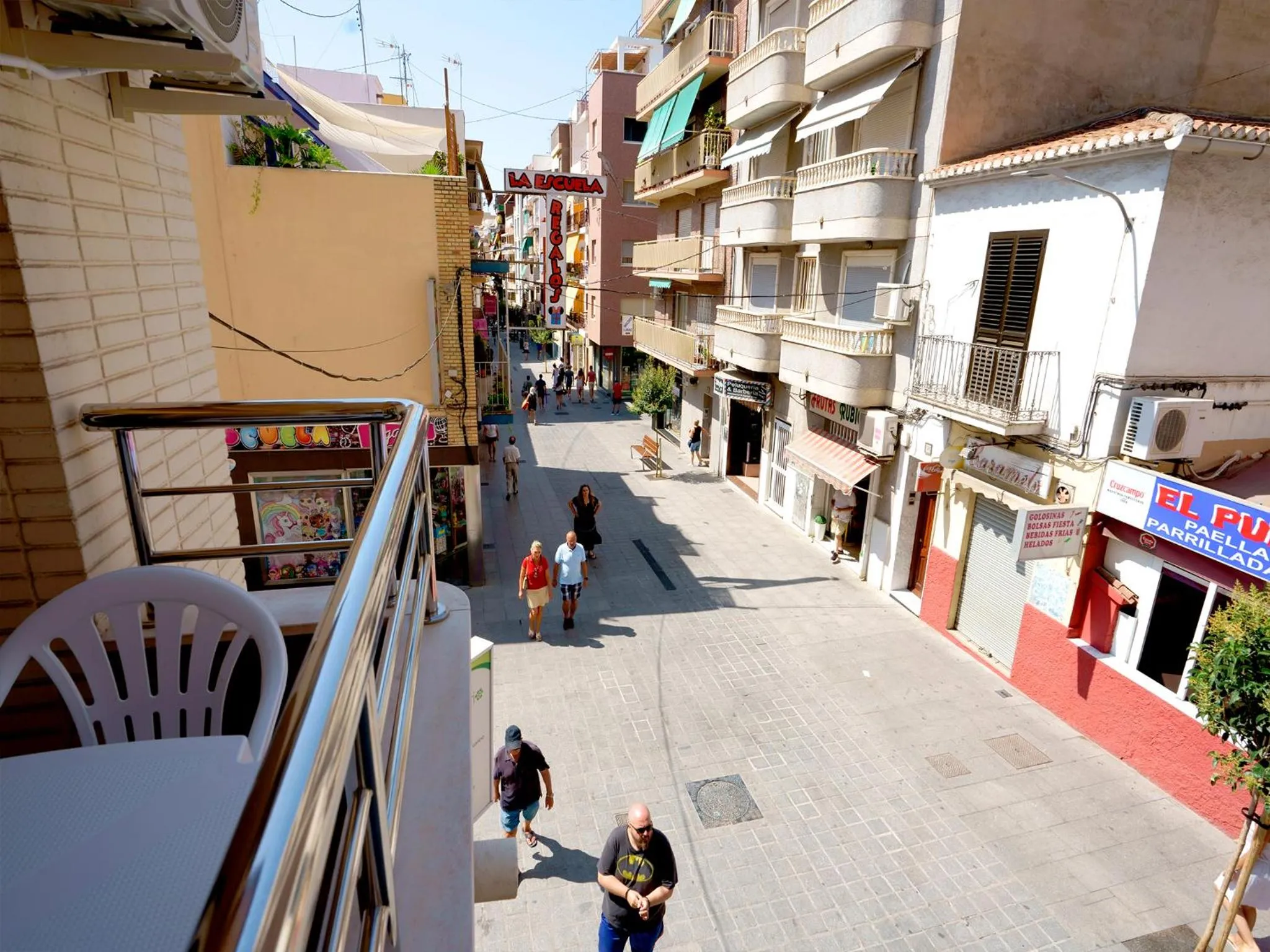 Property building in Hostal Anna Benidorm