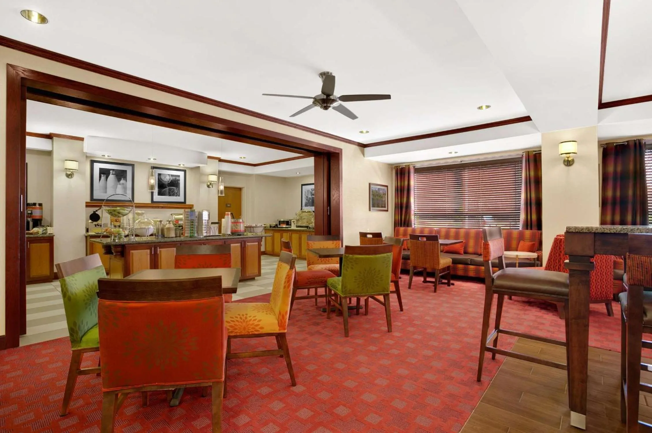 Lobby or reception in Hampton Inn Athens