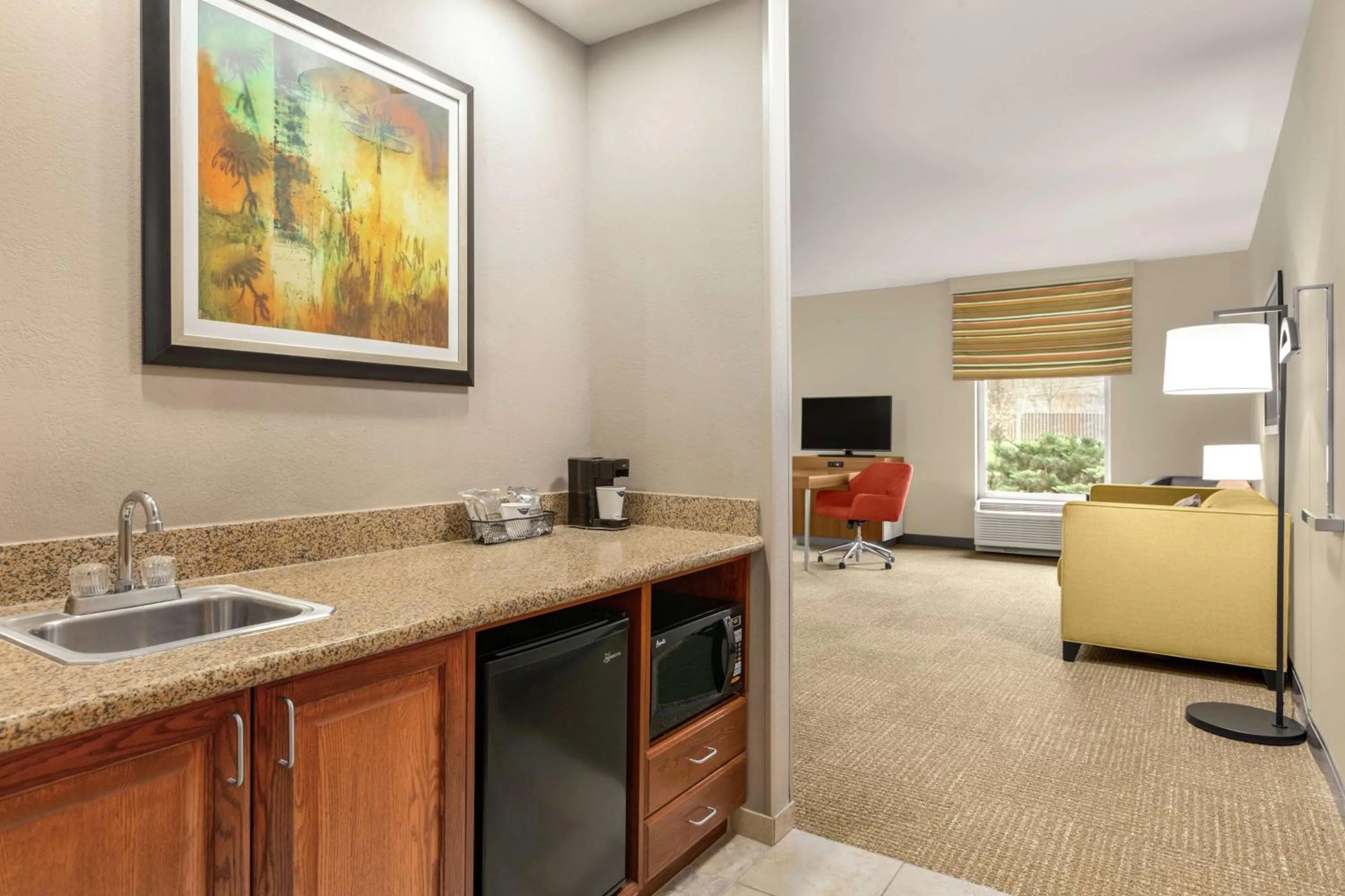 Bedroom in Hampton Inn Athens