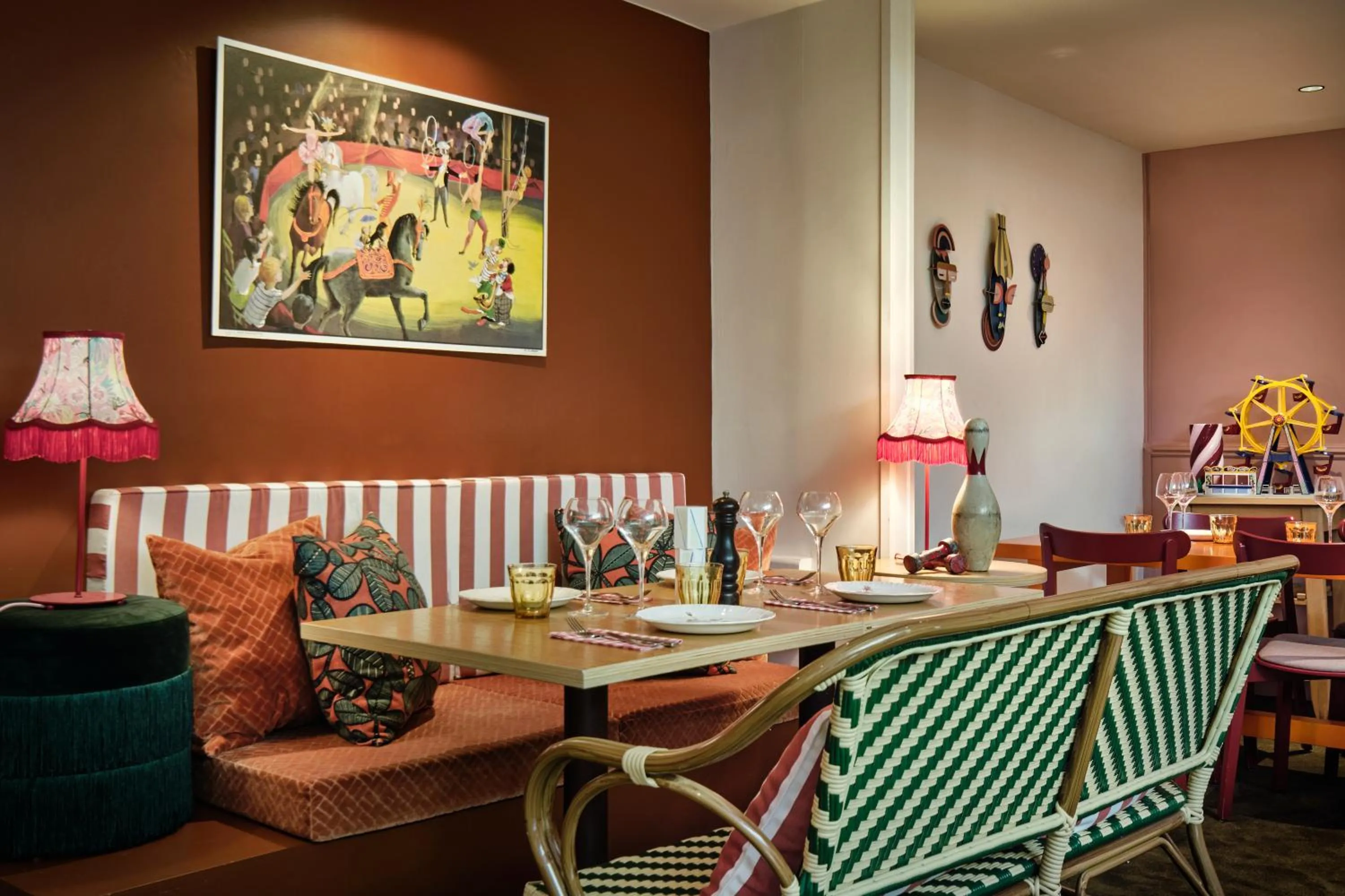 Restaurant/places to eat in The Originals City, Hôtel Artyster, Le Mans Centre