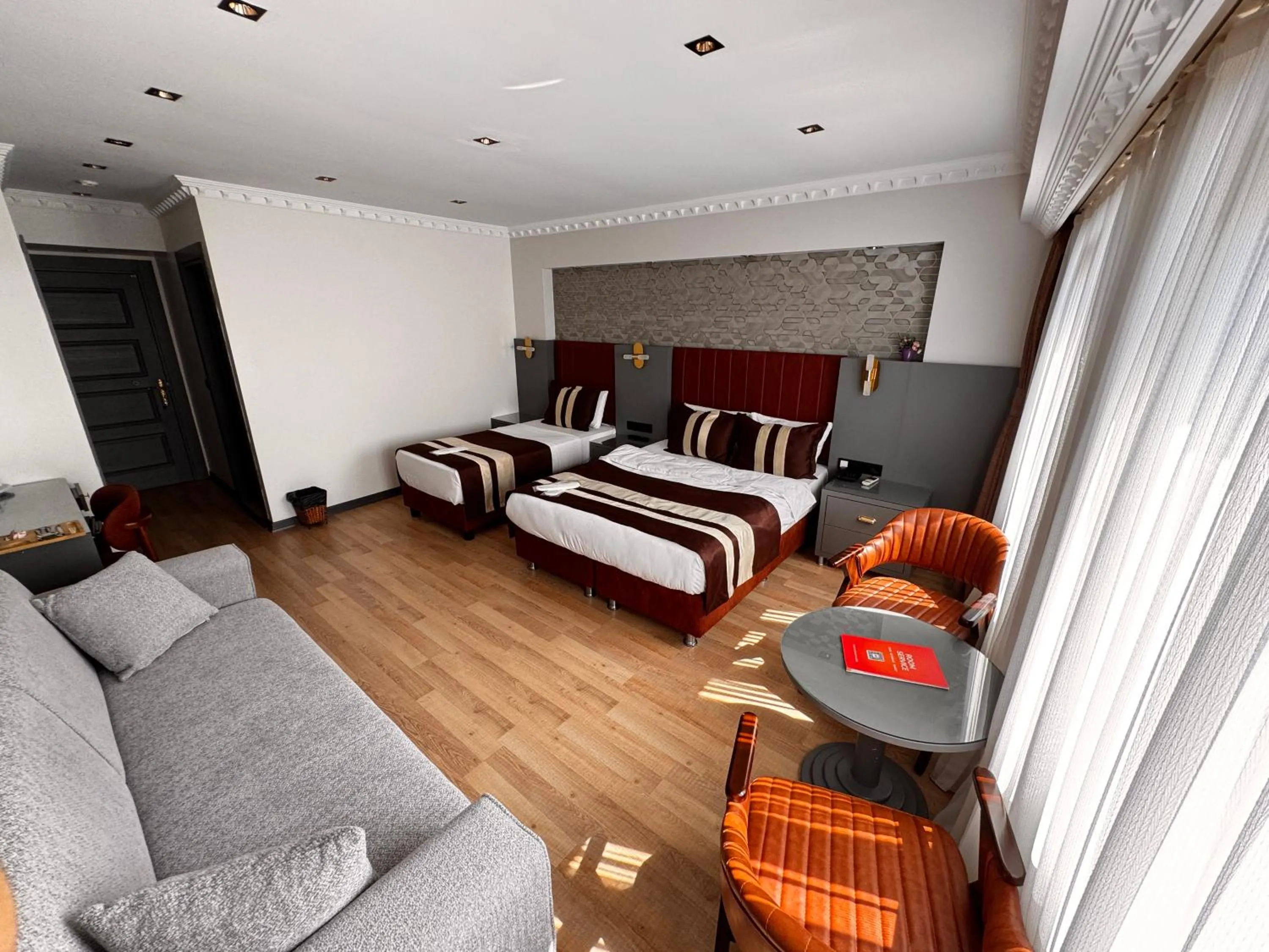 Photo of the whole room, Bed in The PeraPort Hotel
