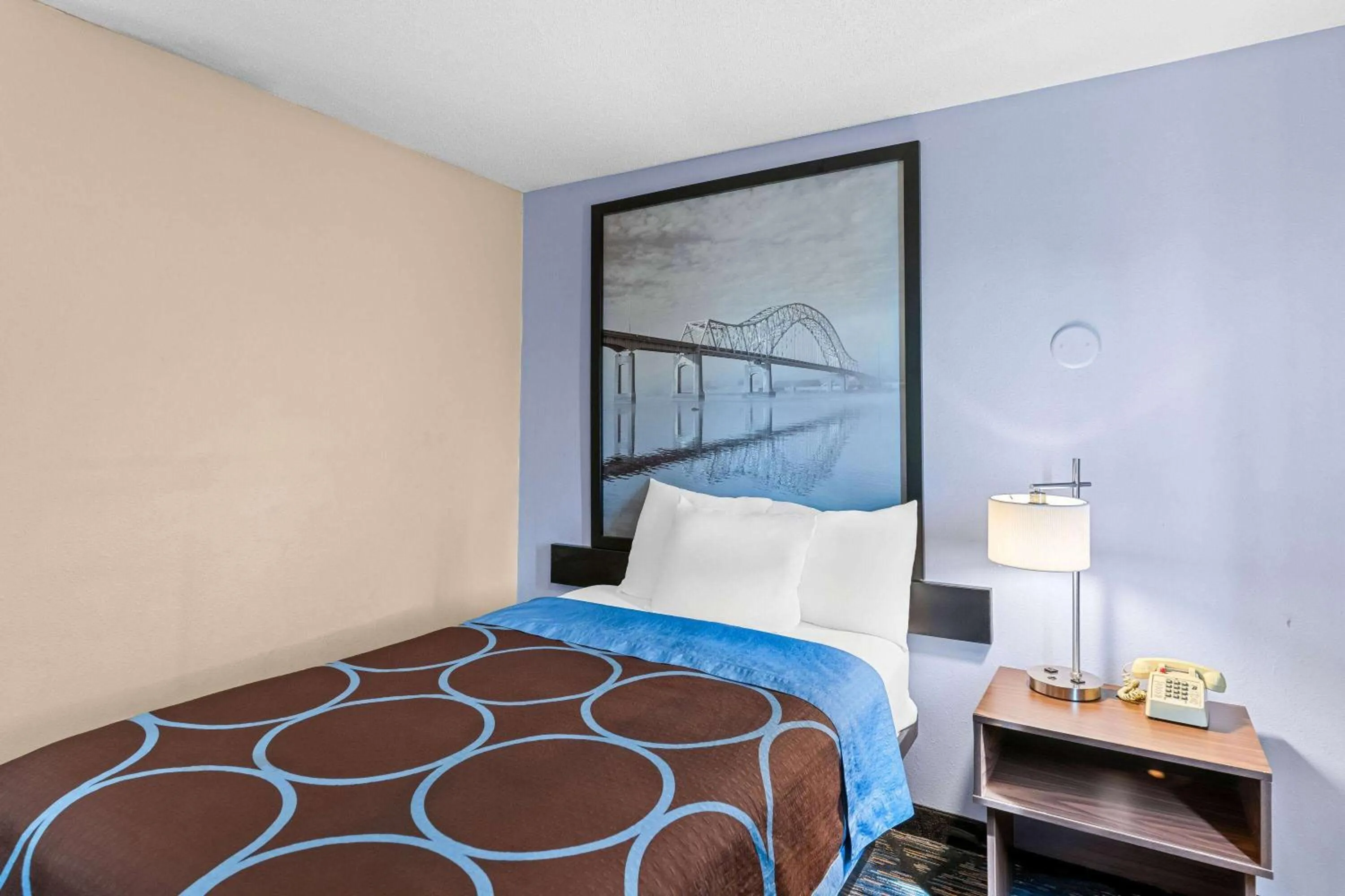 Bed in Super 8 by Wyndham Council Bluffs IA Omaha NE Area