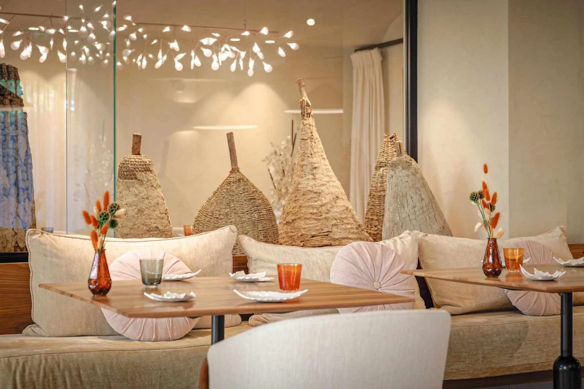 Restaurant/places to eat in Les Etangs de Corot