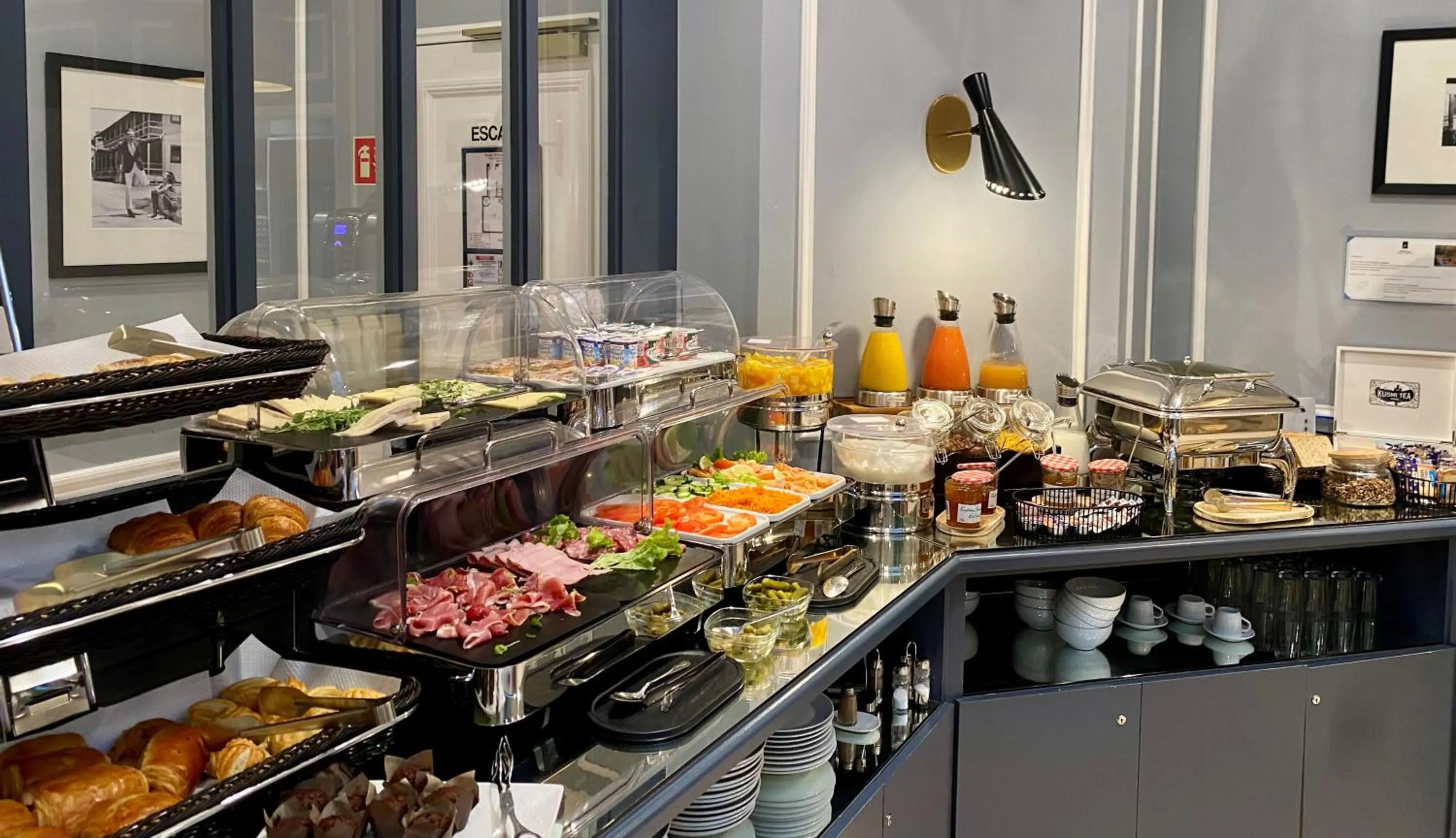 Breakfast in Hôtel Central Saint Germain