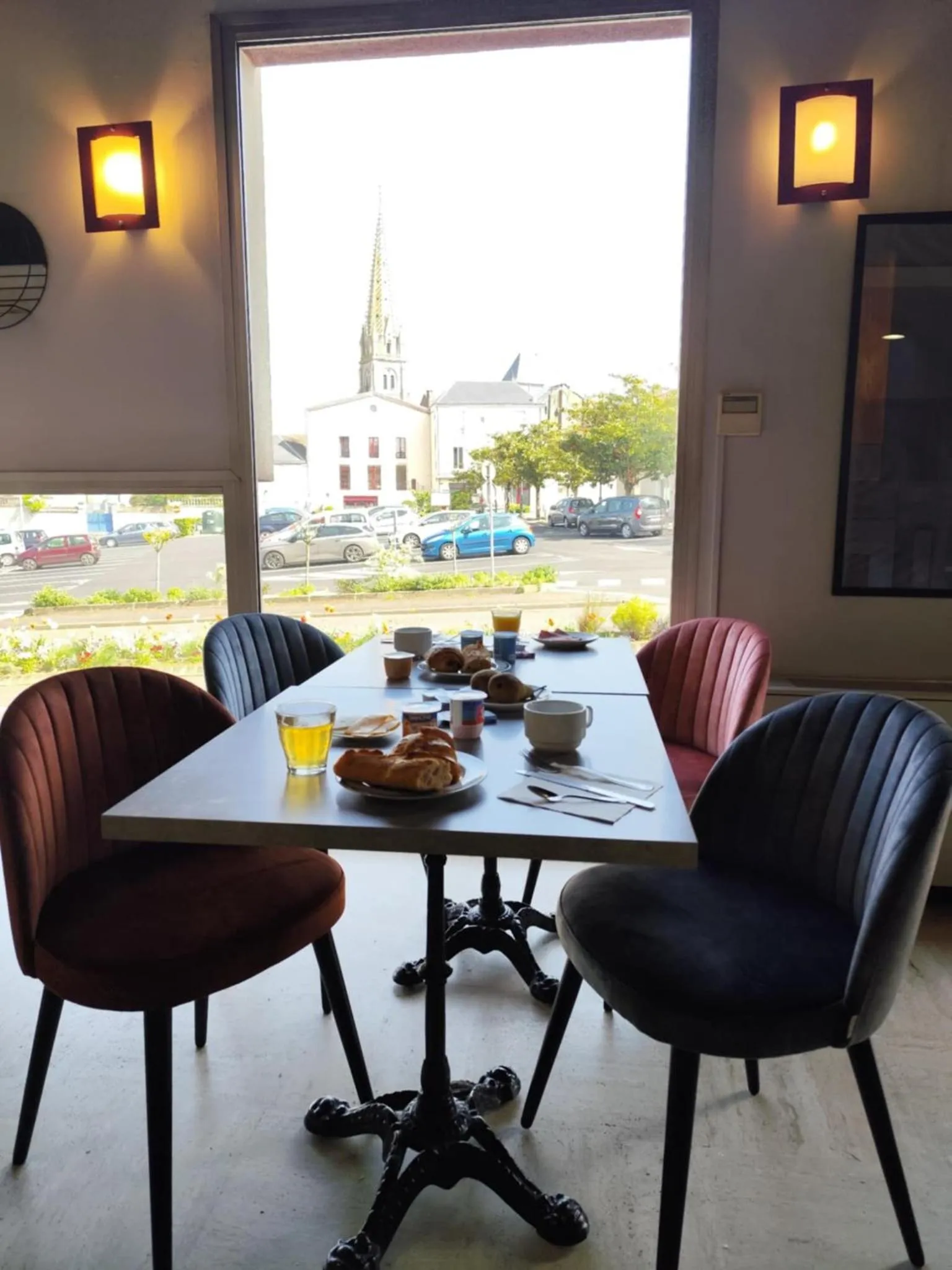Dining area in Hôtel Saint Jacques