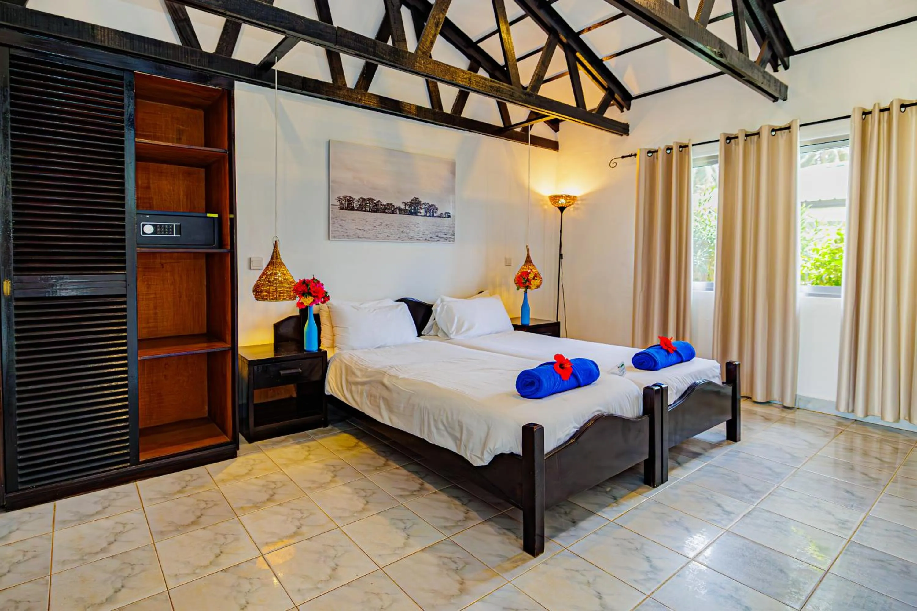 Bed in Sunset Beach Hotel