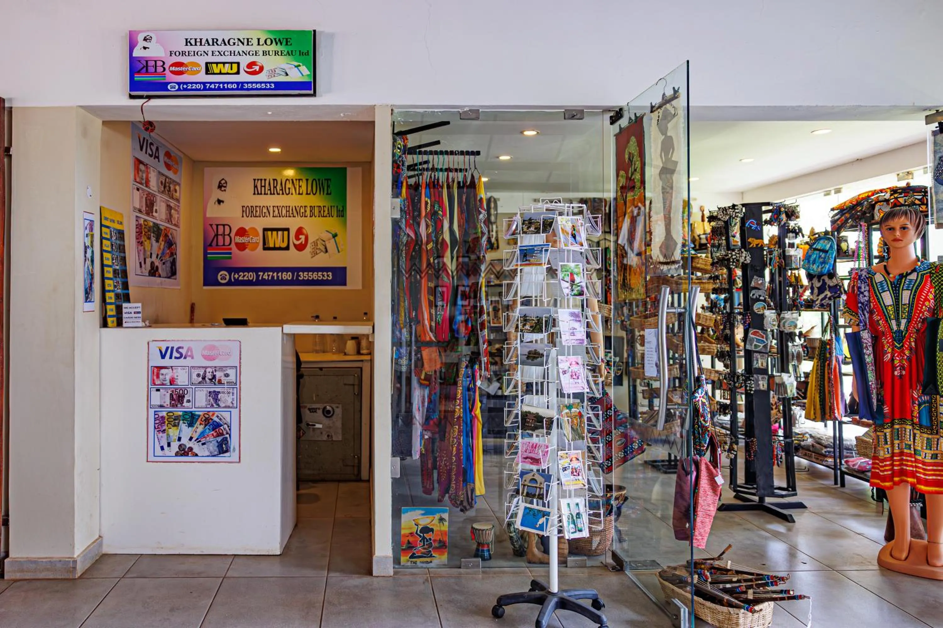 On-site shops in Sunset Beach Hotel