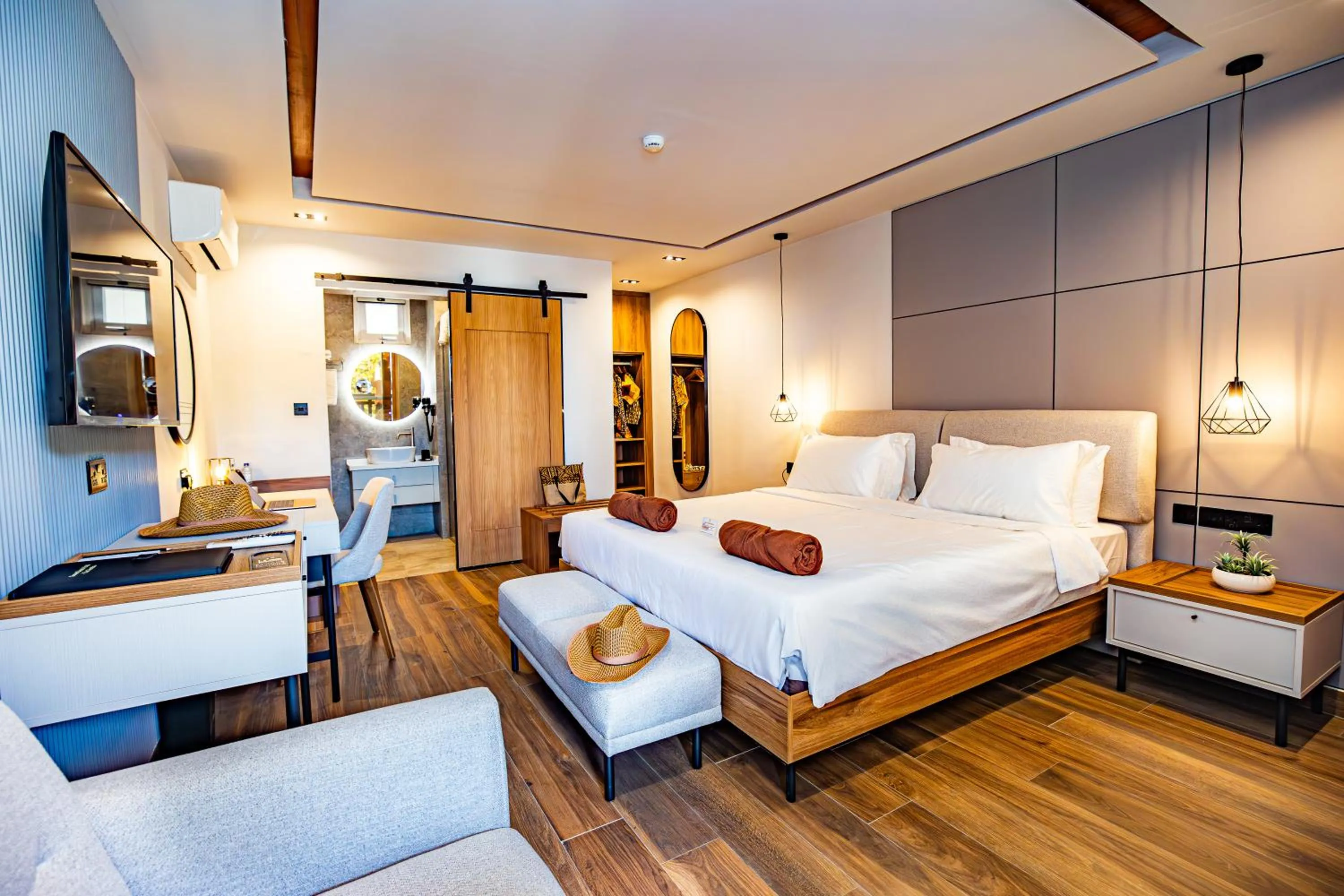 Bed in Sunset Beach Hotel