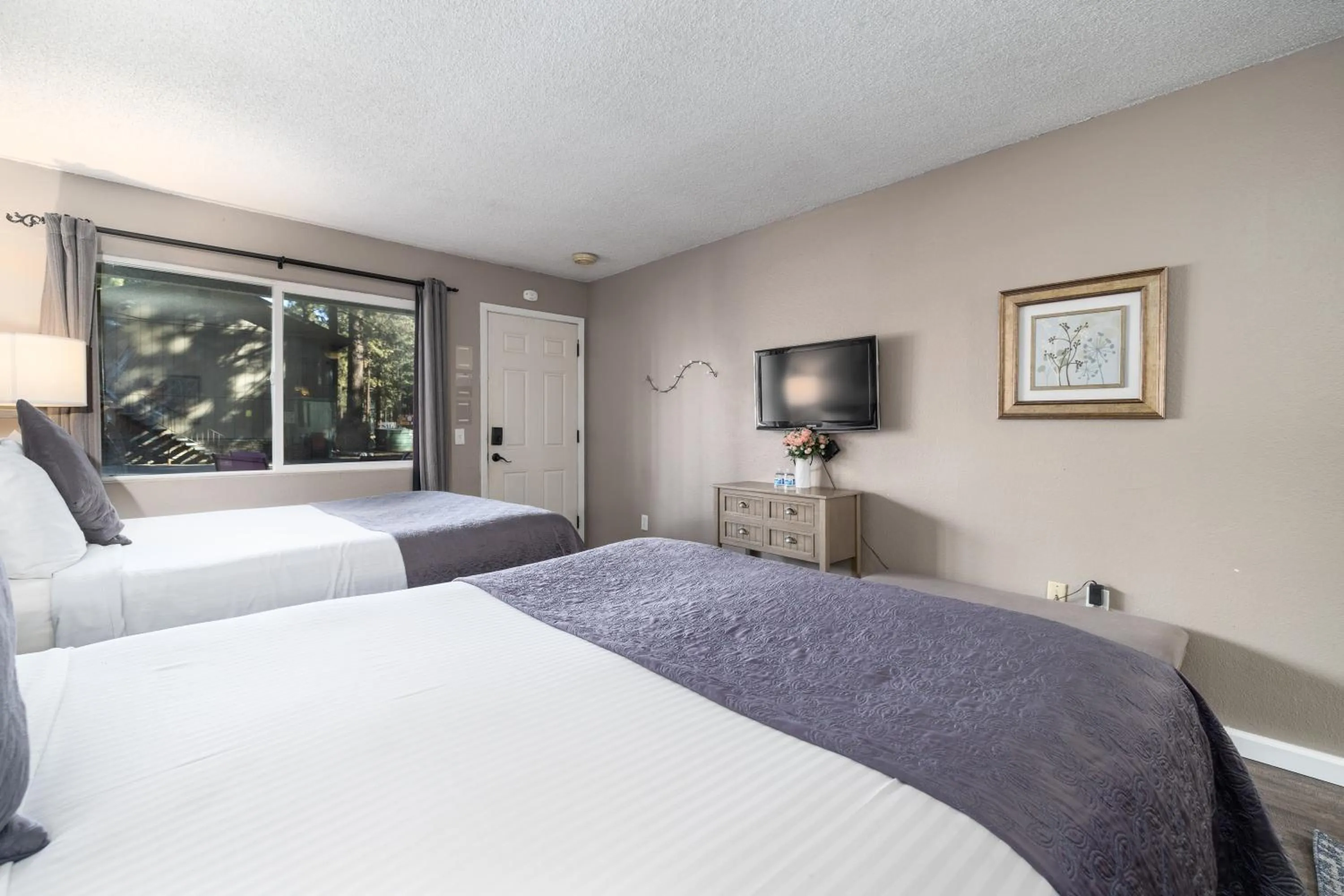 Bed in The Alder Inn