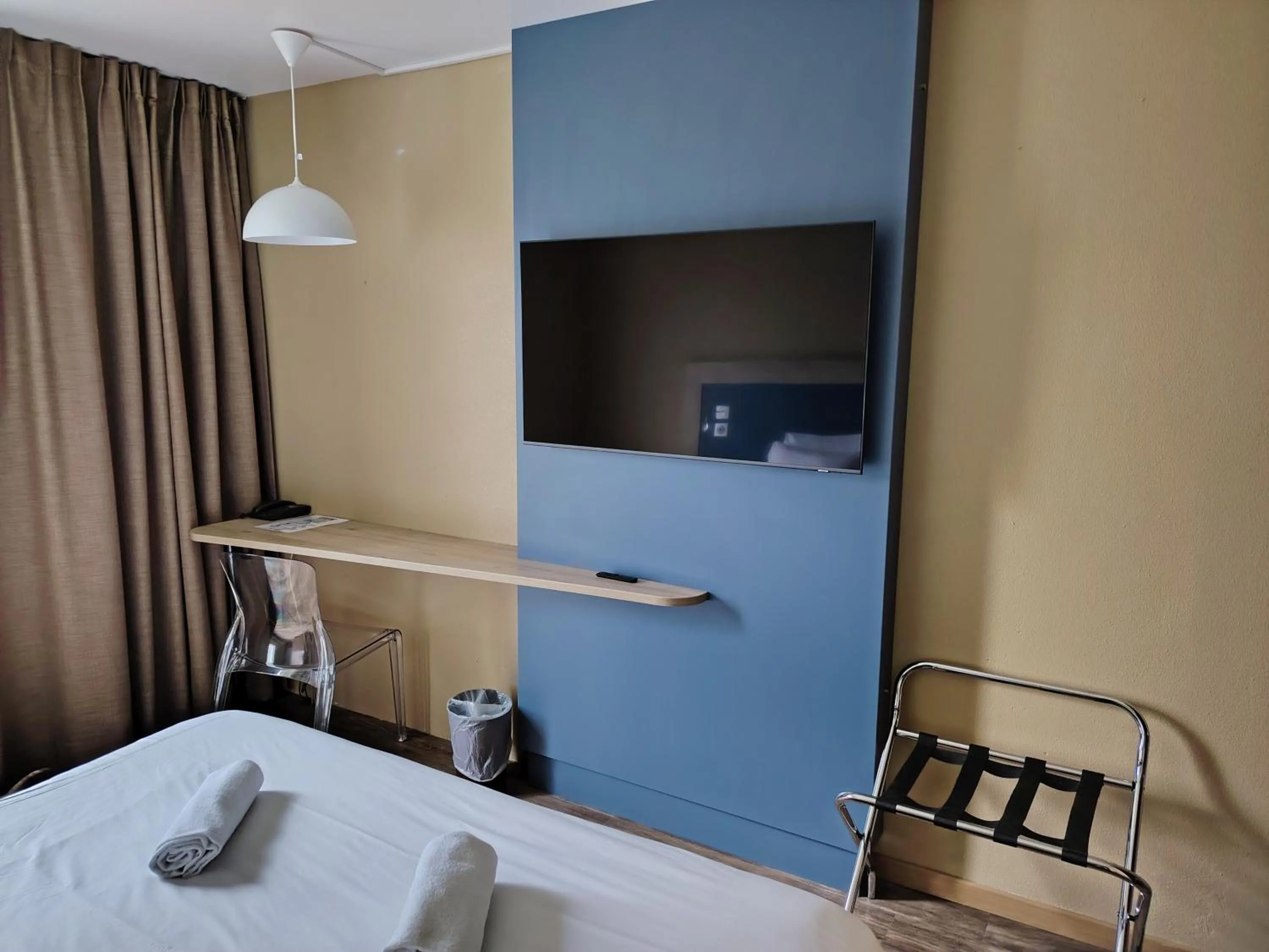 TV and multimedia, Bed in Kyriad Laon