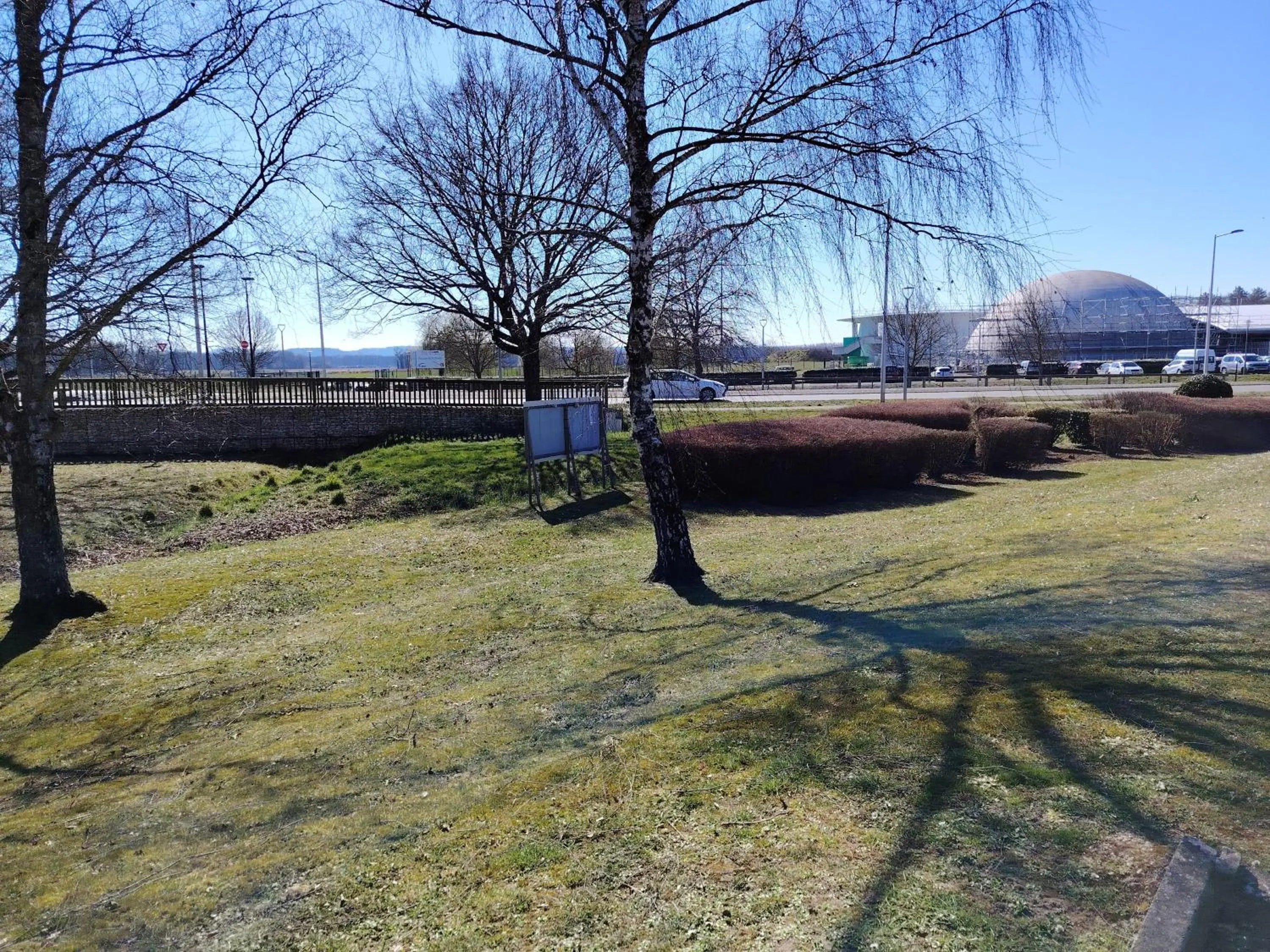 Property building in Kyriad Laon