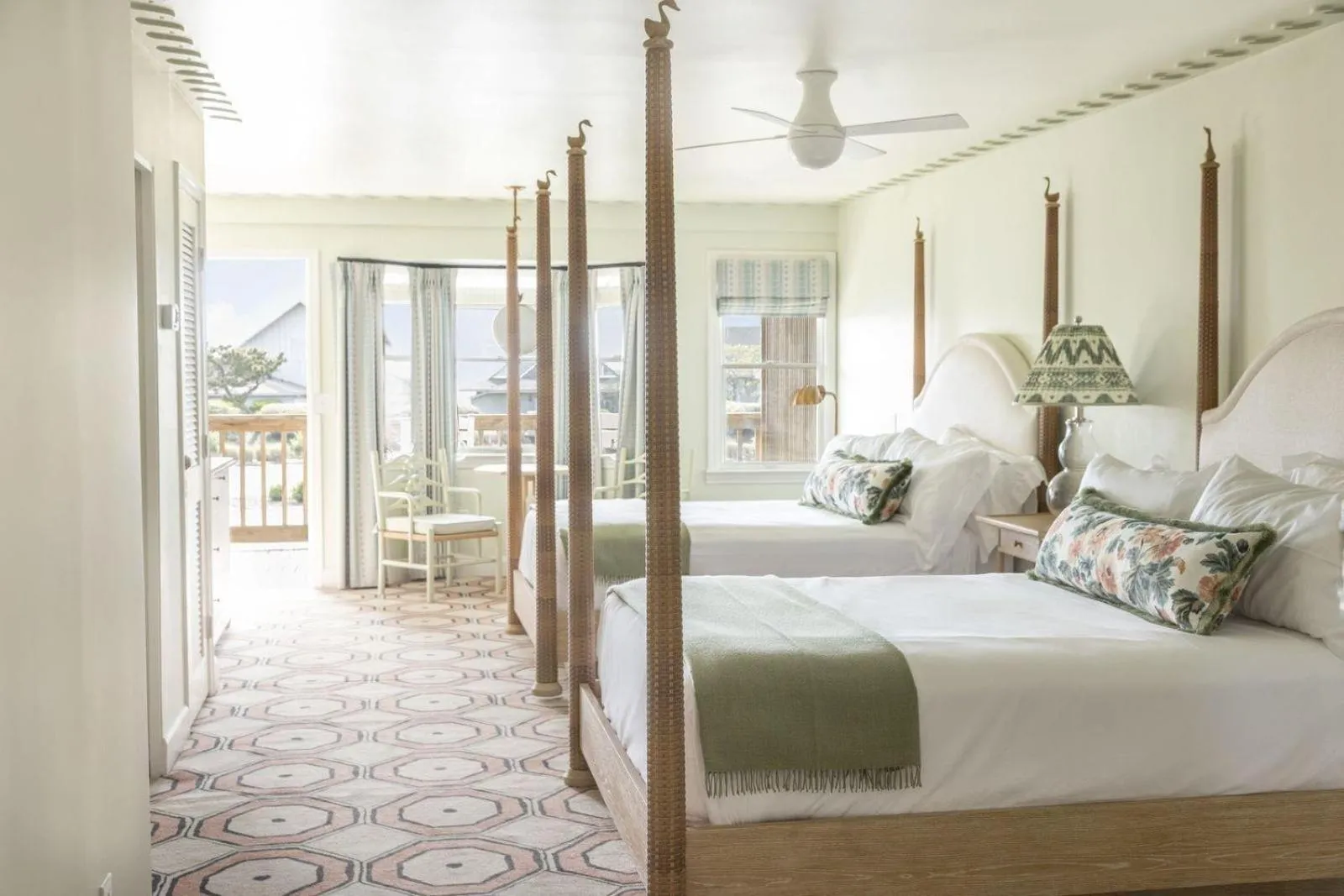 Bedroom, Bed in The Sanderling