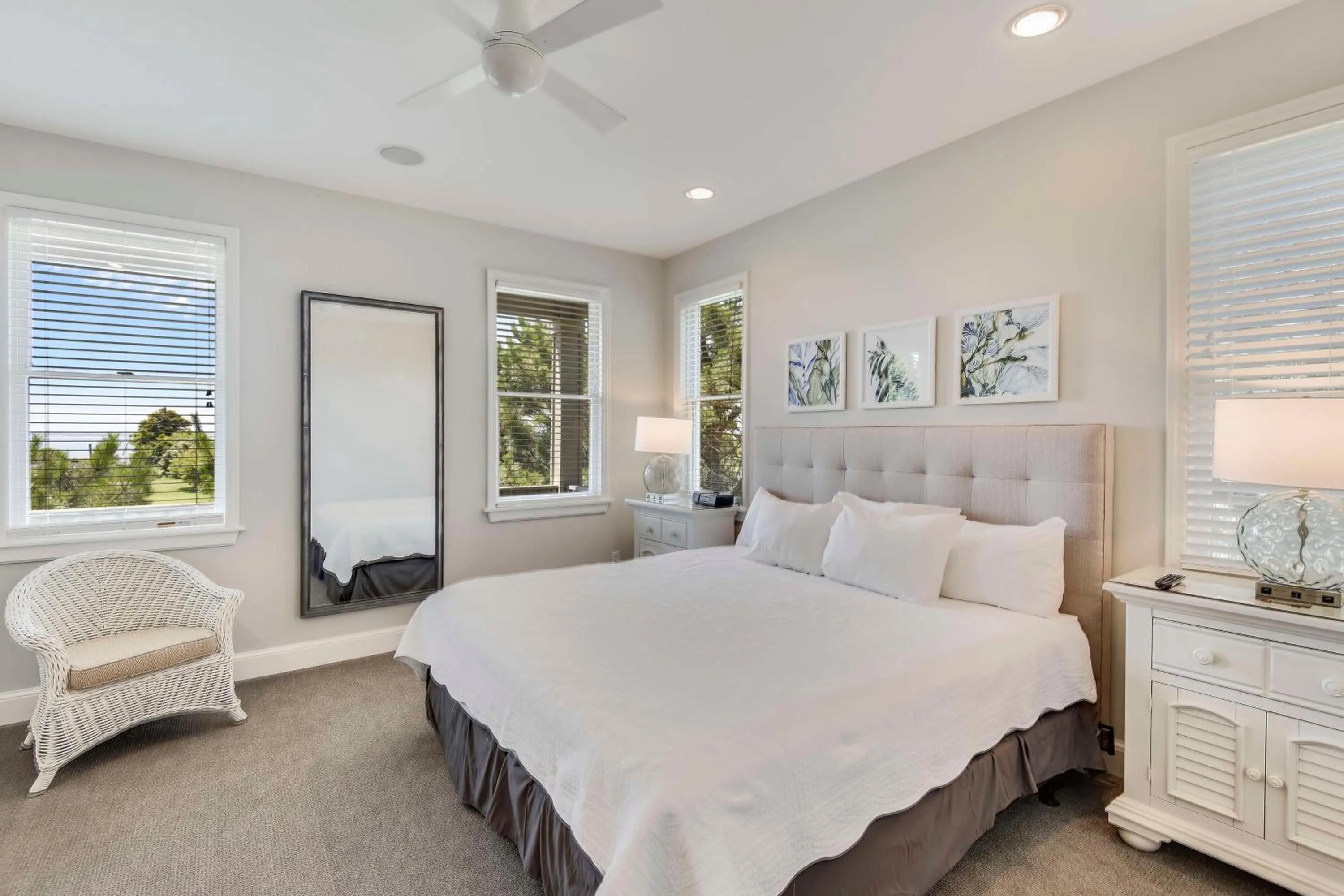 Bedroom, Bed in The Sanderling