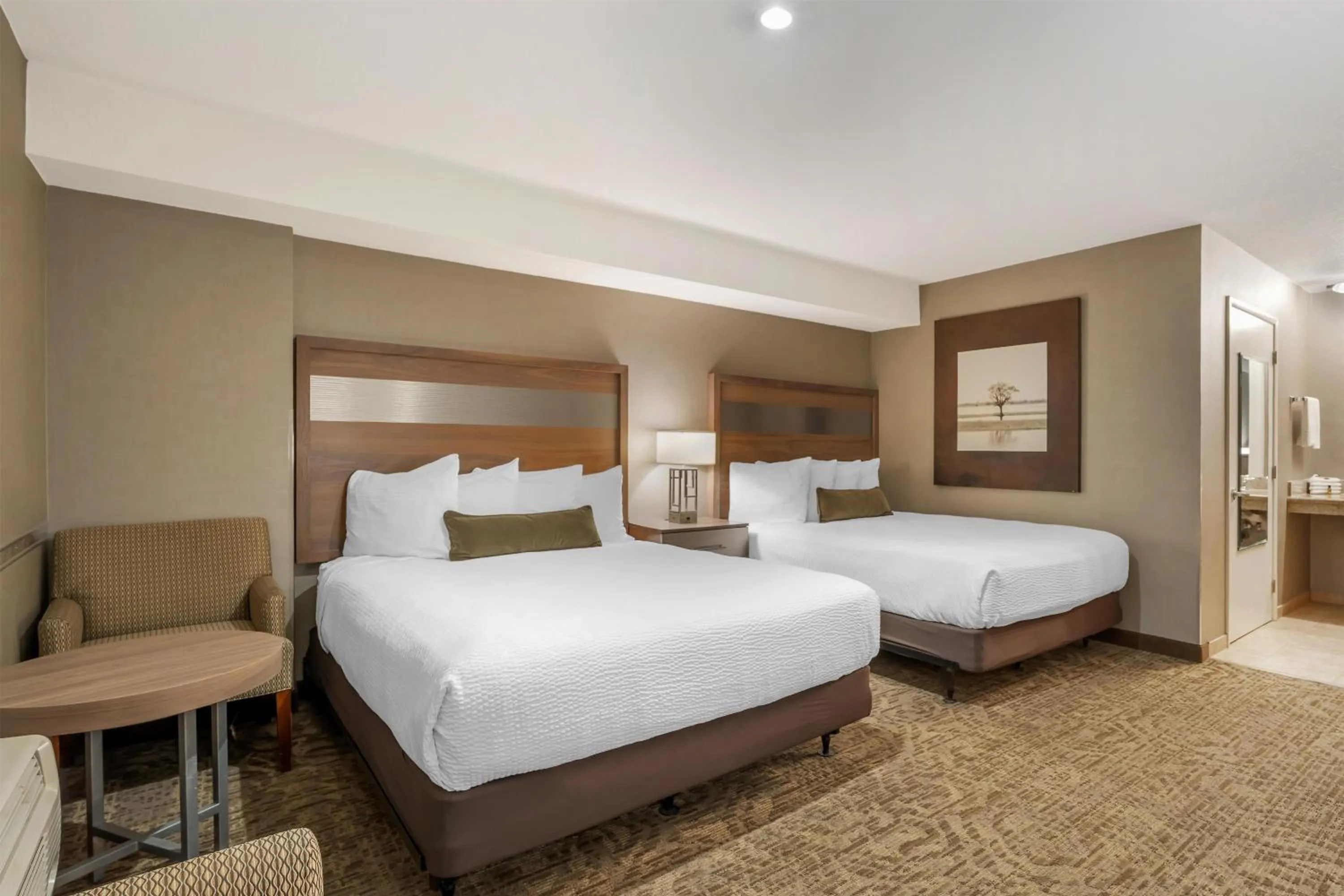 Bedroom, Bed in Best Western Plus Anaheim Inn